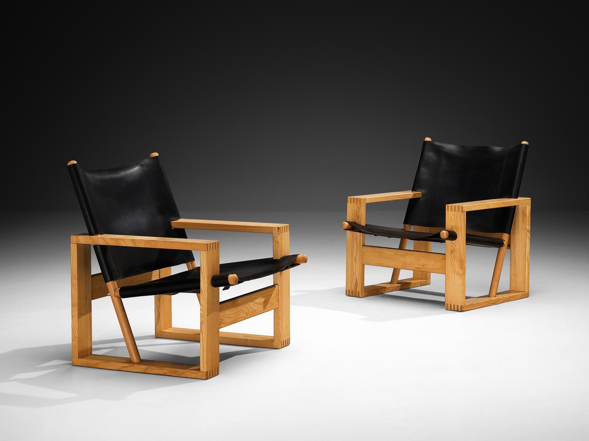 Ate van Apeldoorn Lounge Chairs in Ash and Black Leather seating Morentz