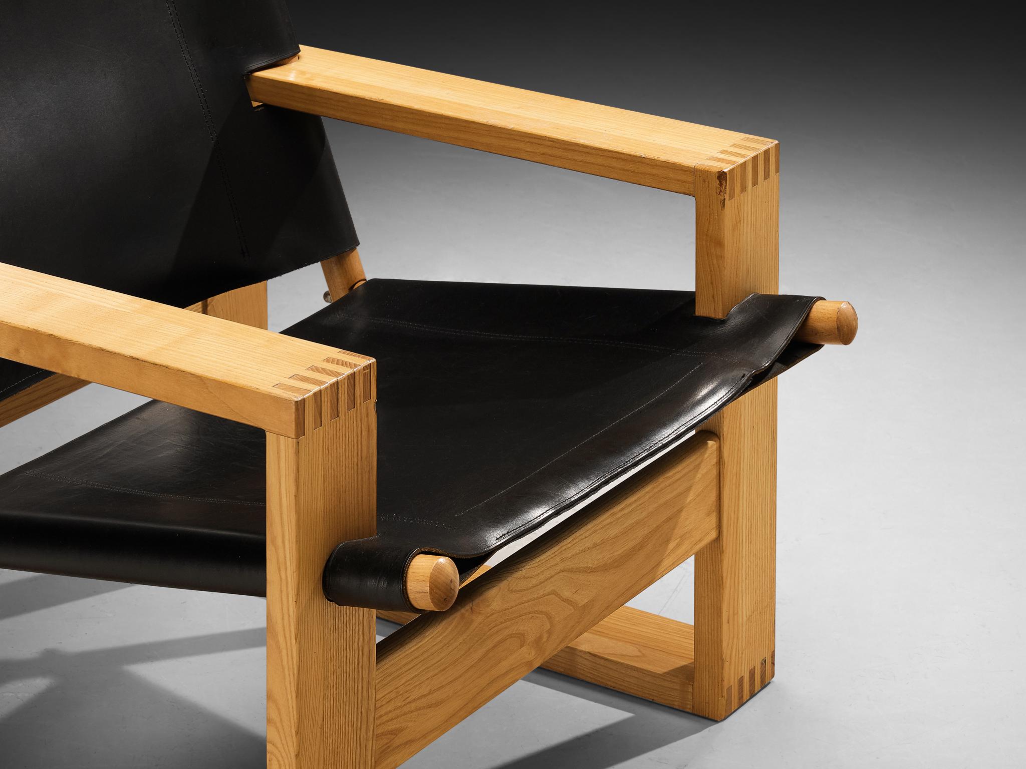 Ate van Apeldoorn Lounge Chairs in Ash and Black Leather seating Morentz