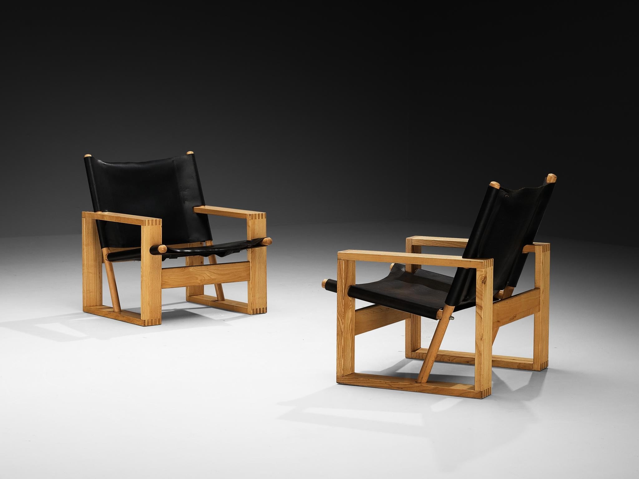 Ate van Apeldoorn Lounge Chairs in Ash and Black Leather seating Morentz