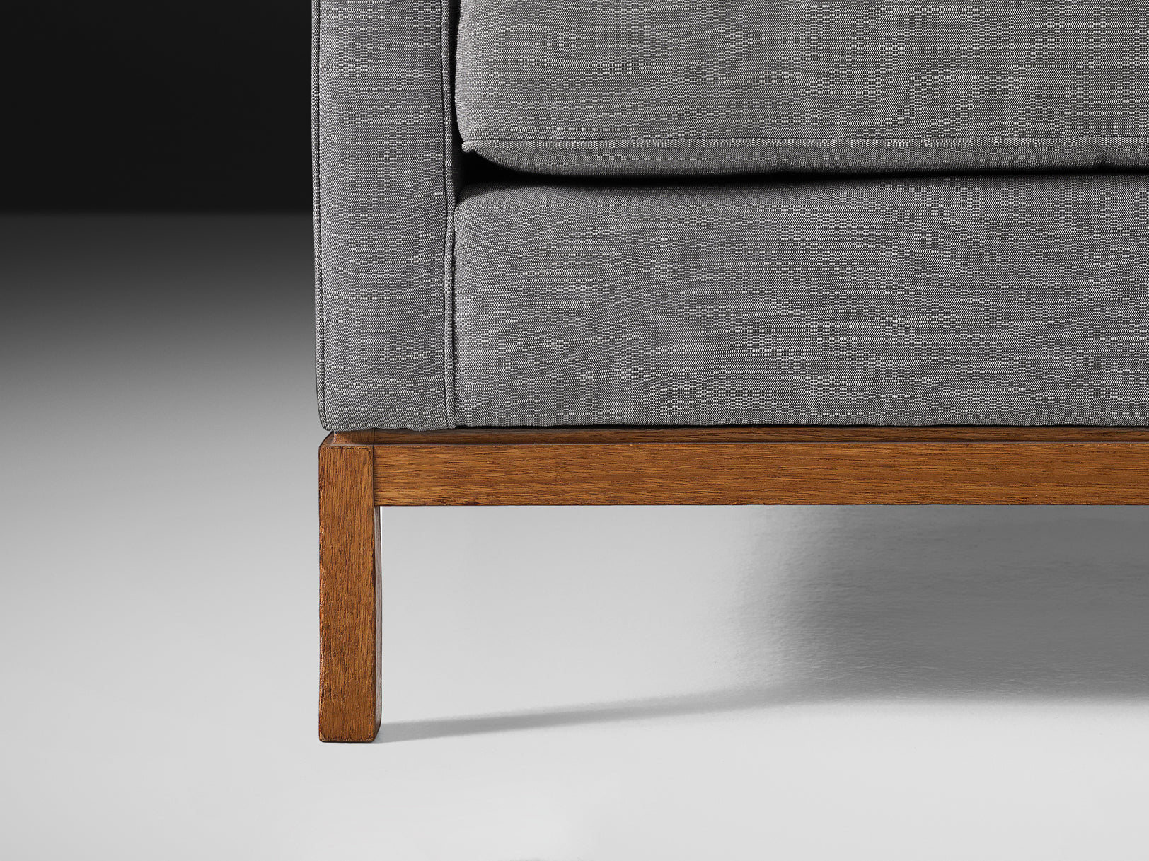 Florence Knoll for Knoll International Sofa in Teak and Grey Upholstery