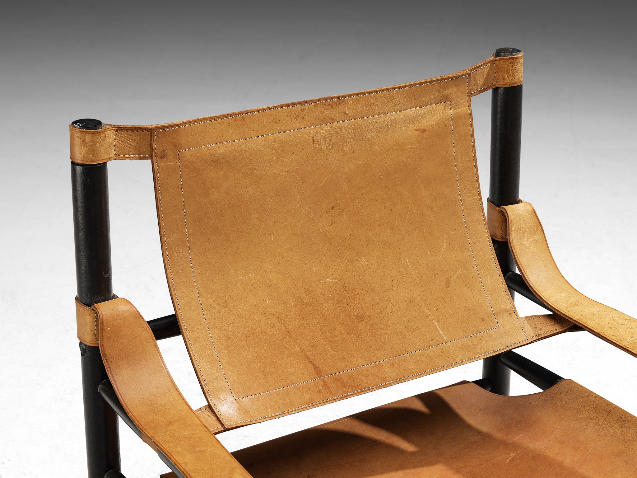 Abel Gonzalez Sling Safari Chair in Cognac Leather seating Morentz