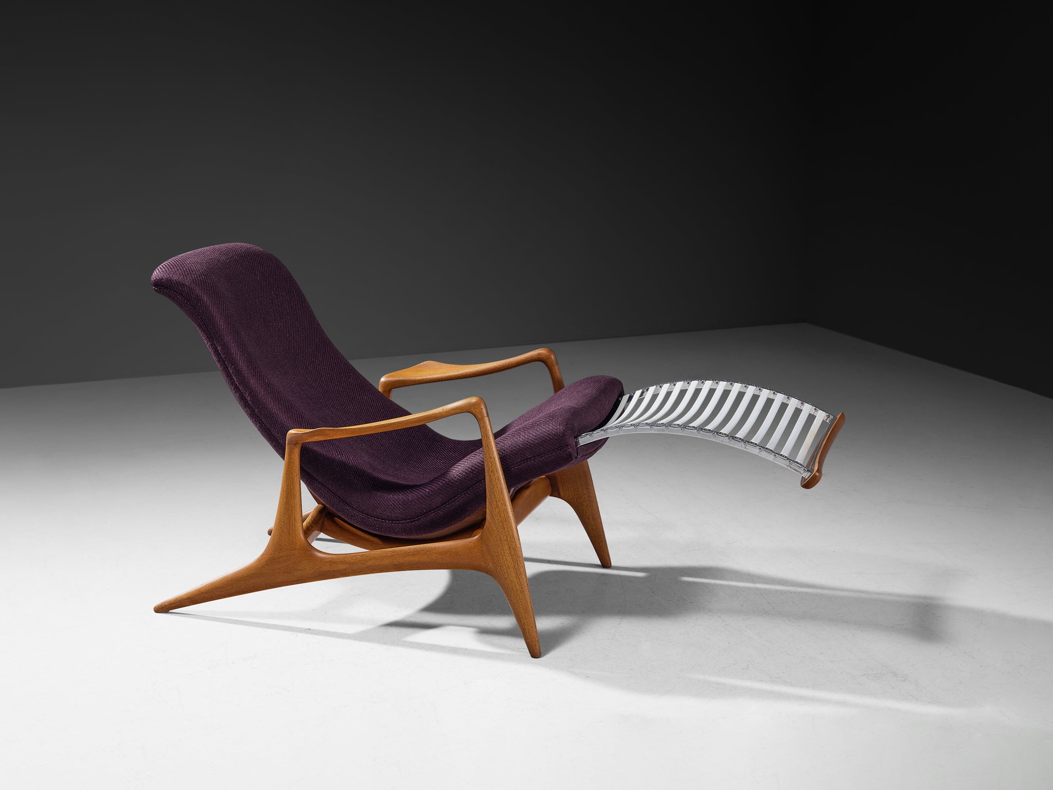 Vladimir Kagan for Dreyfuss ‘Multi-position Reclining’ Chair in Teak Seating Morentz