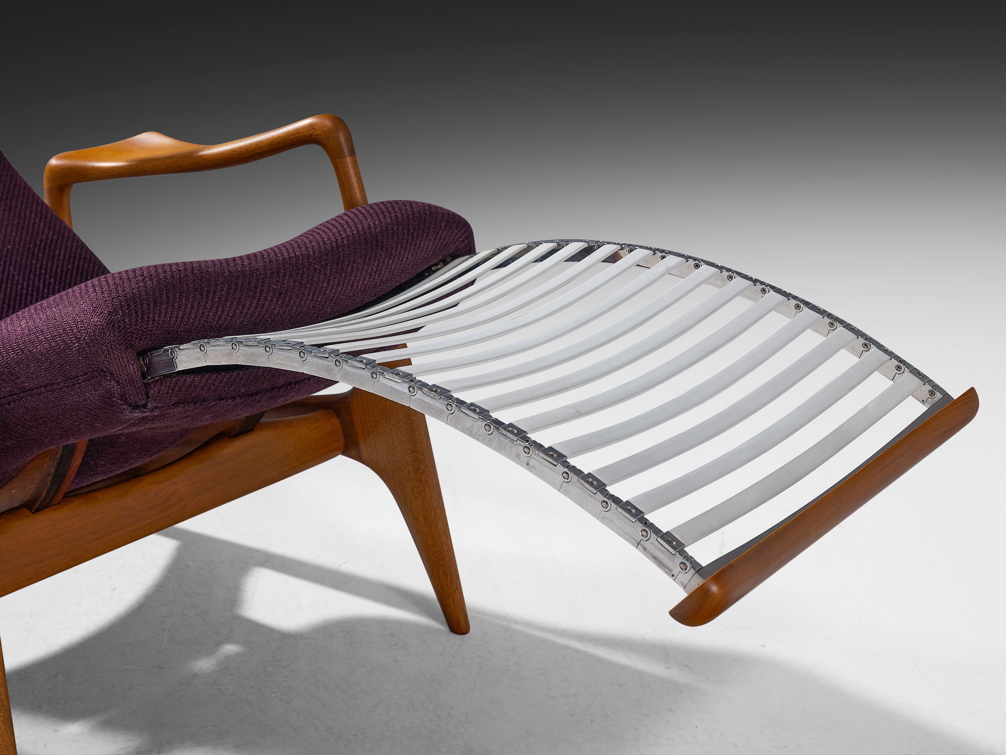 Vladimir Kagan for Dreyfuss ‘Multi-position Reclining’ Chair in Teak Seating Morentz