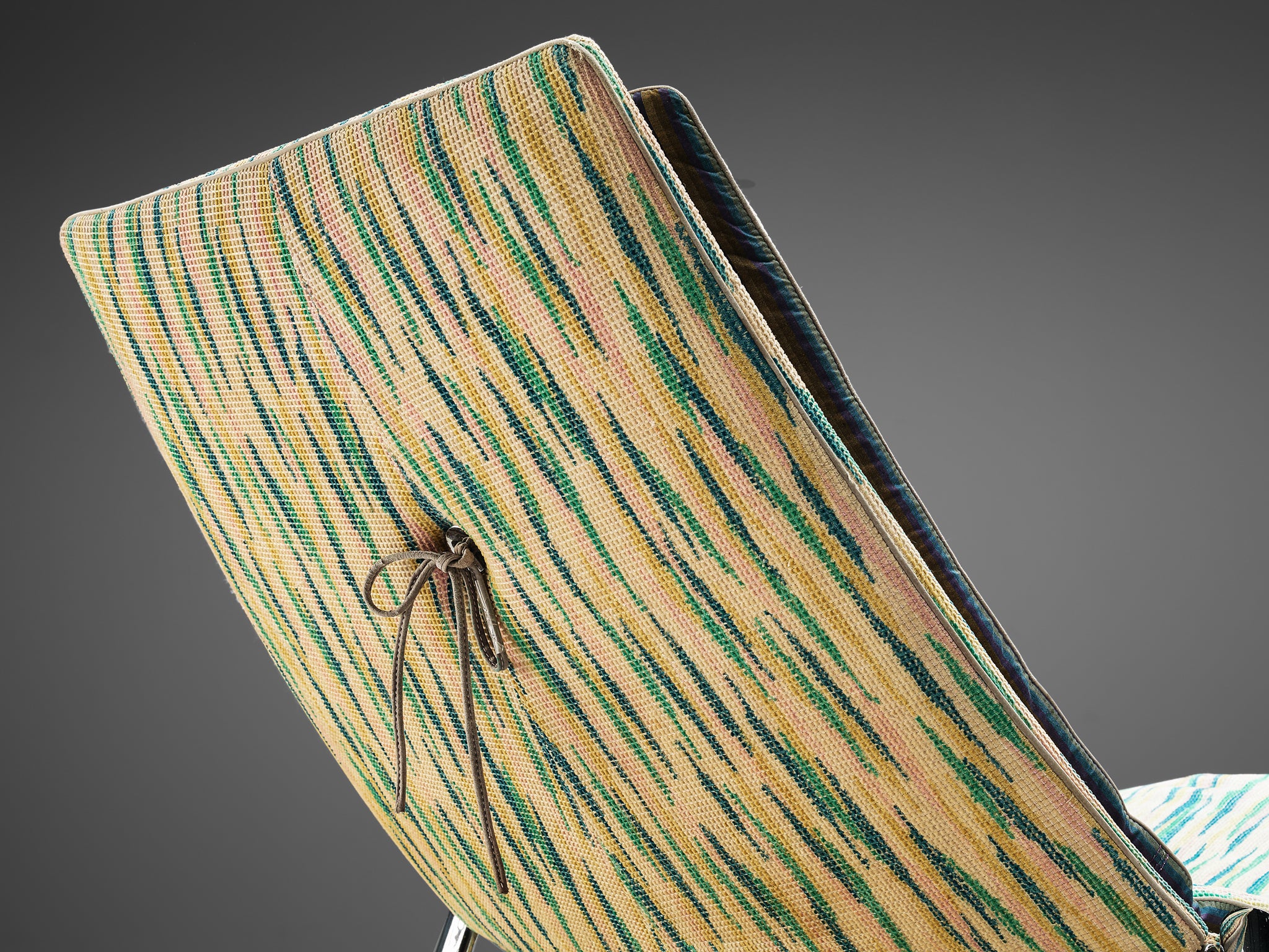 Giovanni Offredi for Saporiti Chaise Longues in Vibrant Upholstery Seating Morentz