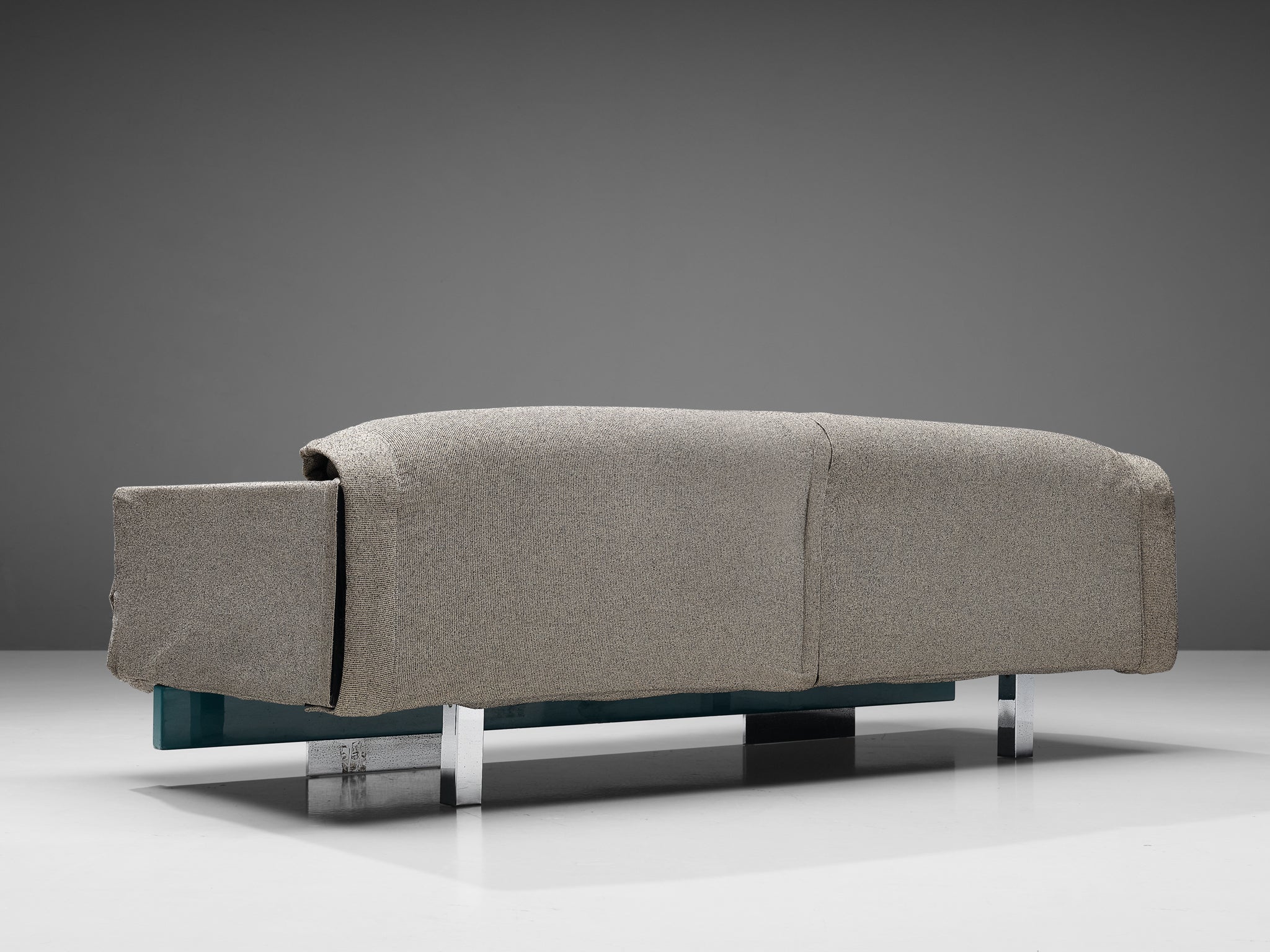 Mauro Lipparini for Saporiti 'Ellypse' Sofa in Grey Upholstery seating Morentz