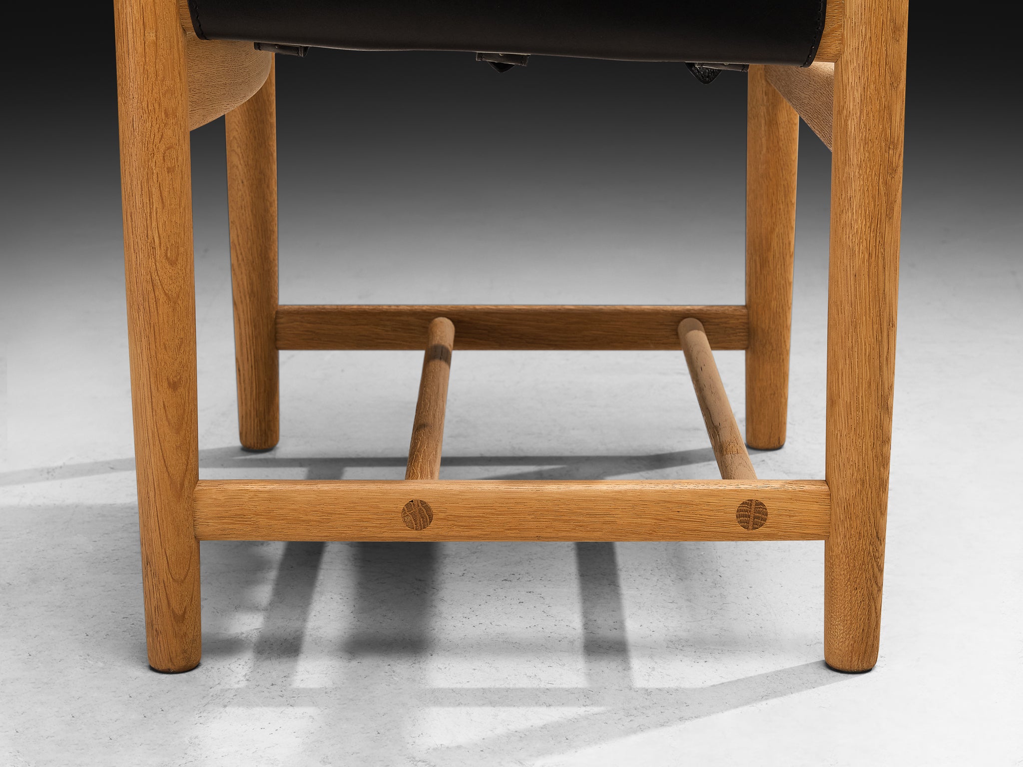 Børge Mogensen for Fredericia Stolefabrik Set of 'Spanish' Dining Chairs in Oak and Black Leather Seating Morentz