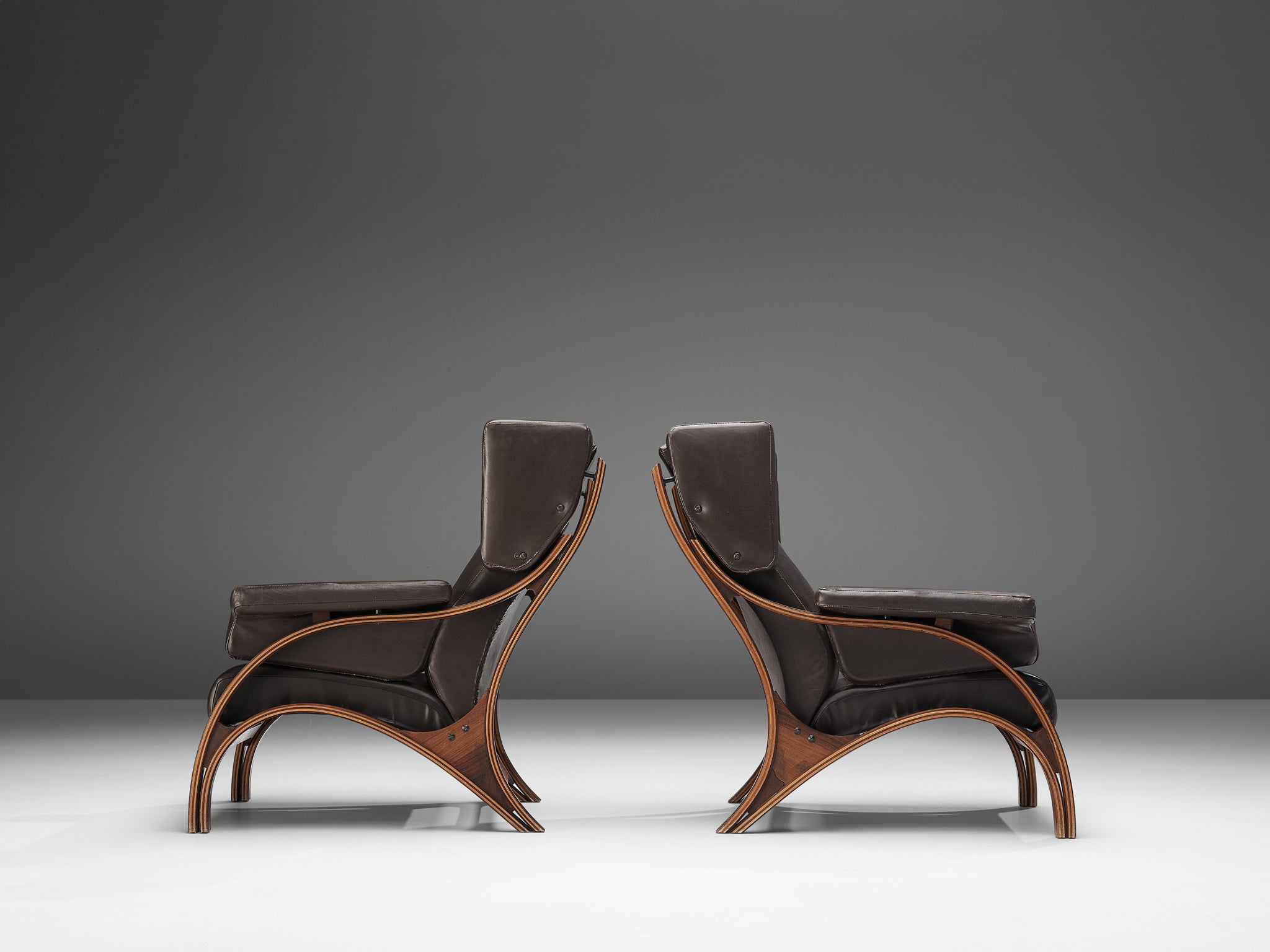 Giampiero Vitelli for Rossi di Albizzate Pair of 'Minore' Easy Chairs in Leather Seating Morentz