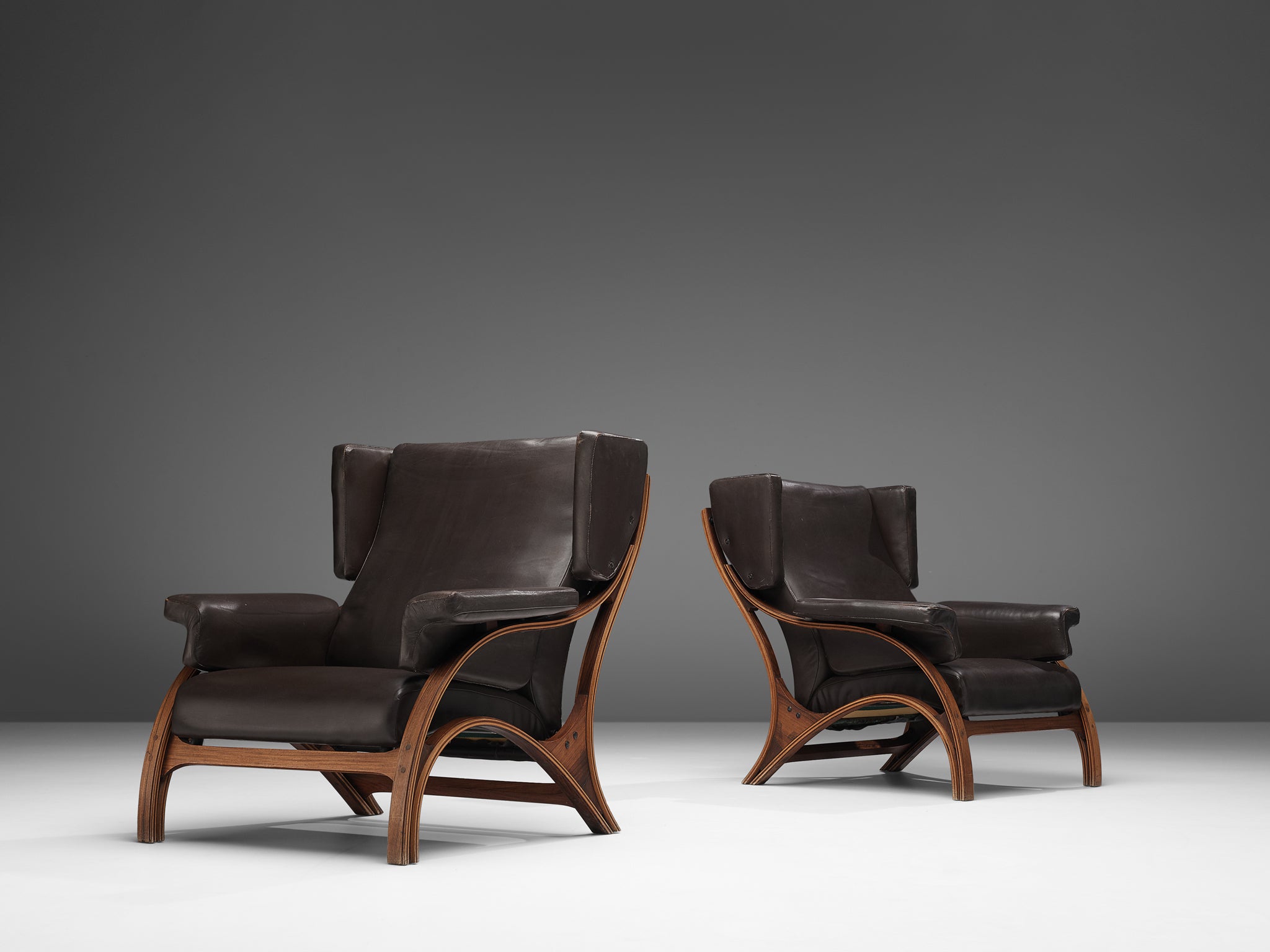 Giampiero Vitelli for Rossi di Albizzate Pair of 'Minore' Easy Chairs in Leather Seating Morentz