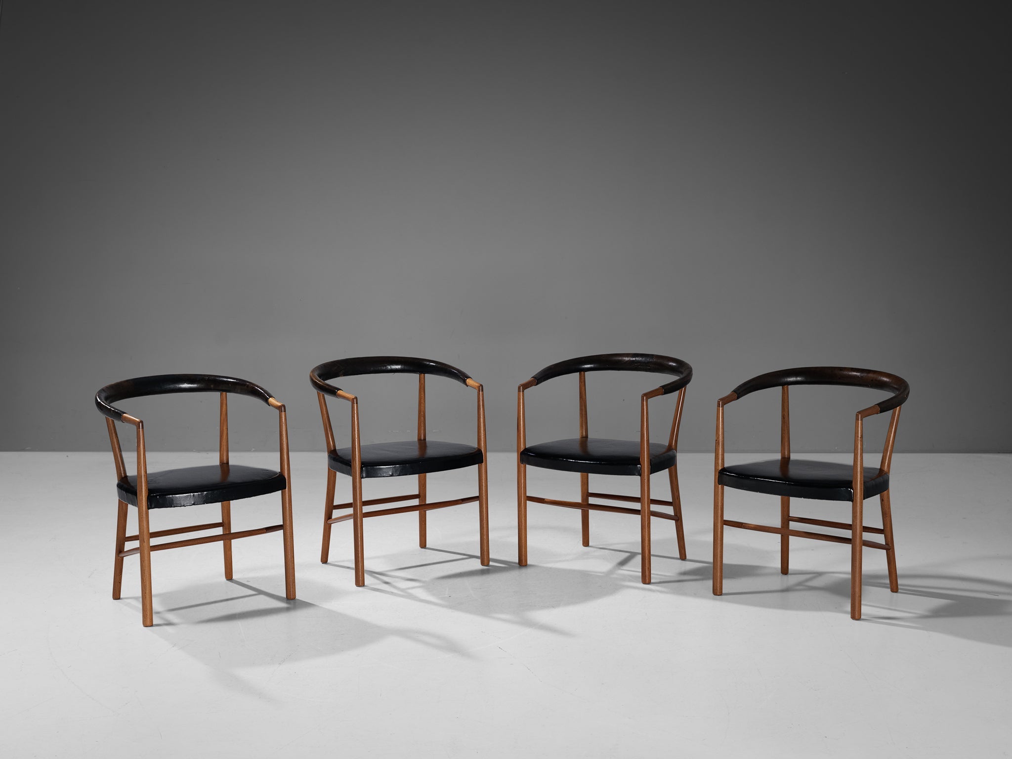 Jacob Kjær 'UN' Set of Four Armchairs with Original Leather seating Morentz