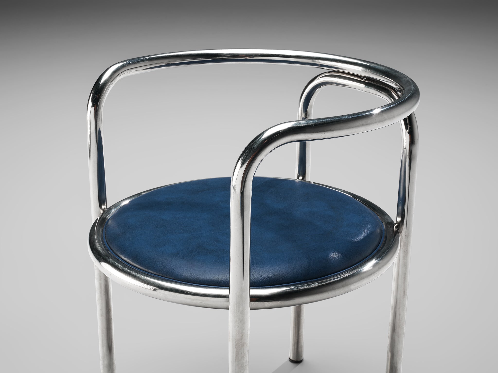 Early Gae Aulenti for Zanotta 'Locus Solus' Tubular Armchair in Steel Seating Morentz