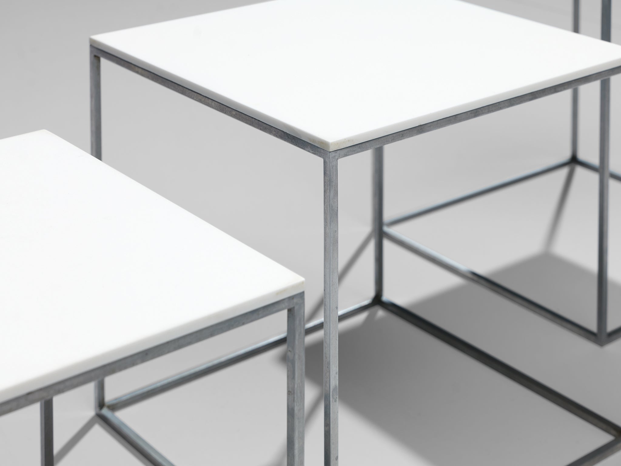 Poul Kjaerholm Set of Nesting Tables in White Perspex and Steel tables Morentz