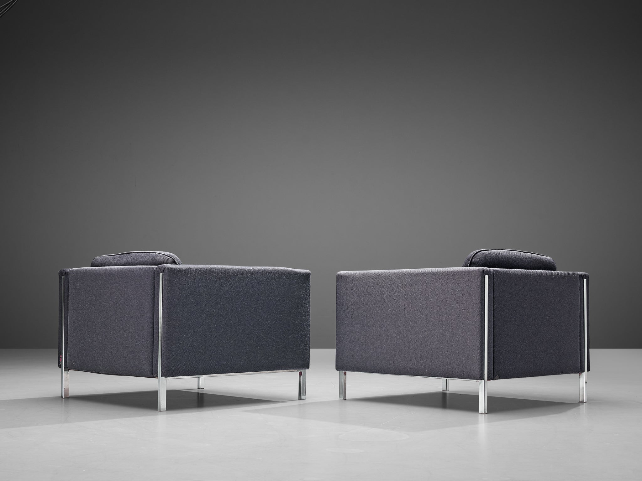 Pierre Paulin for Artifort Pair of Lounge Chairs Seating Morentz