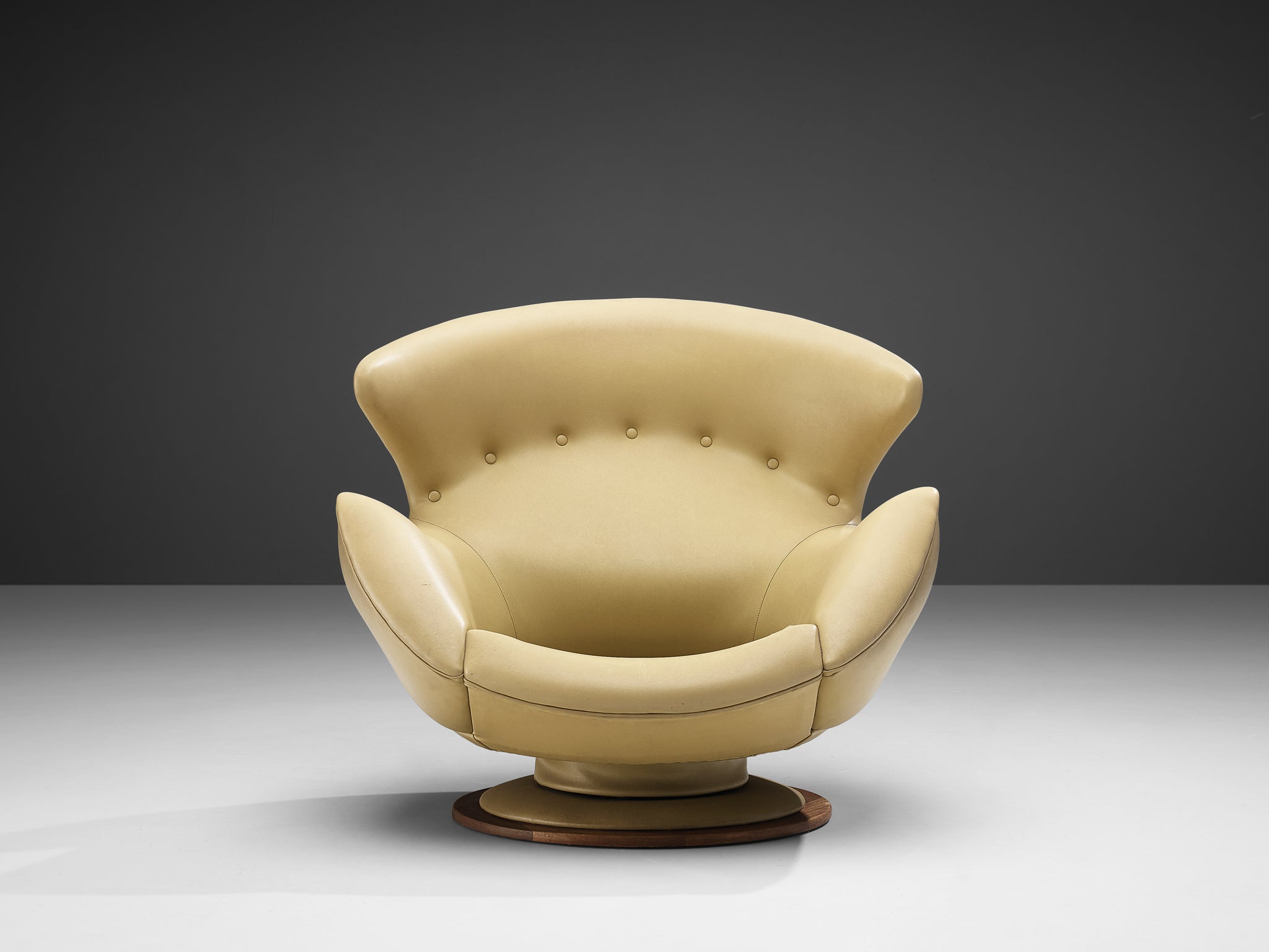 Italian Swivel Lounge Chair in Yellow Upholstery Seating Morentz
