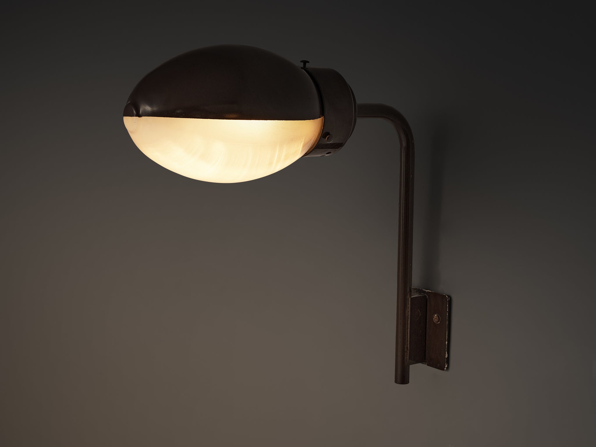 Franco Albini and Franca Helg for Arteluce 'Ochetta' Wall Light Lighting Morentz