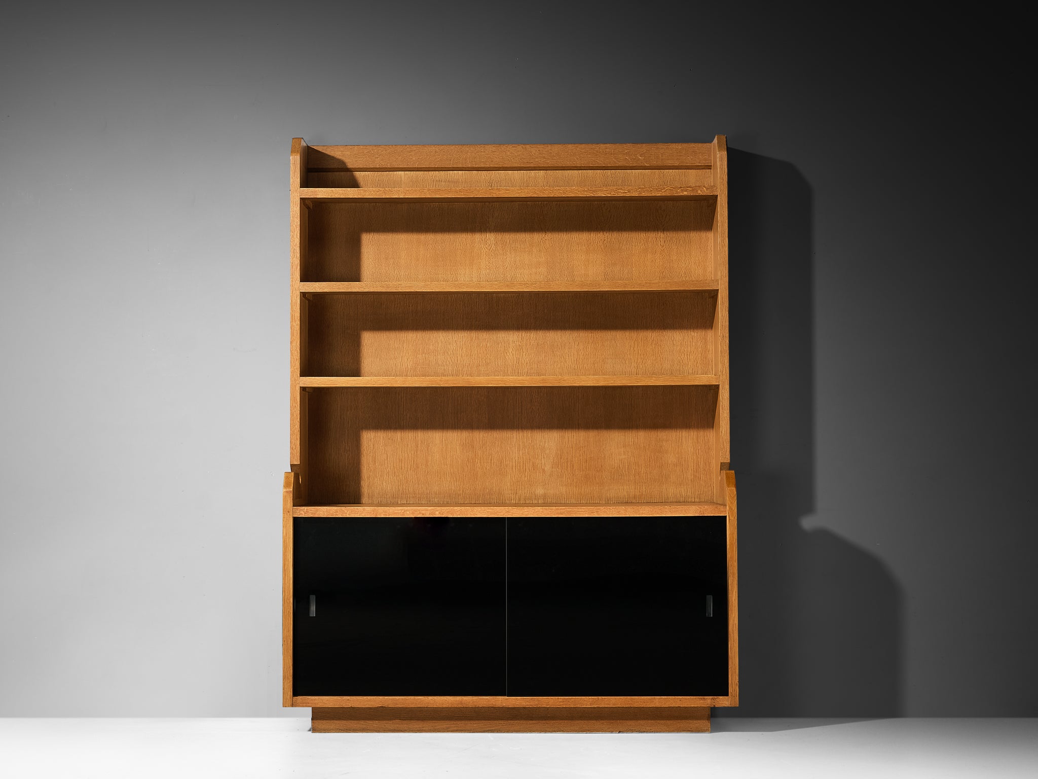 Guillerme & Chambron Bookcase with Cabinet in Solid Oak Case pieces and storage cabinets Morentz