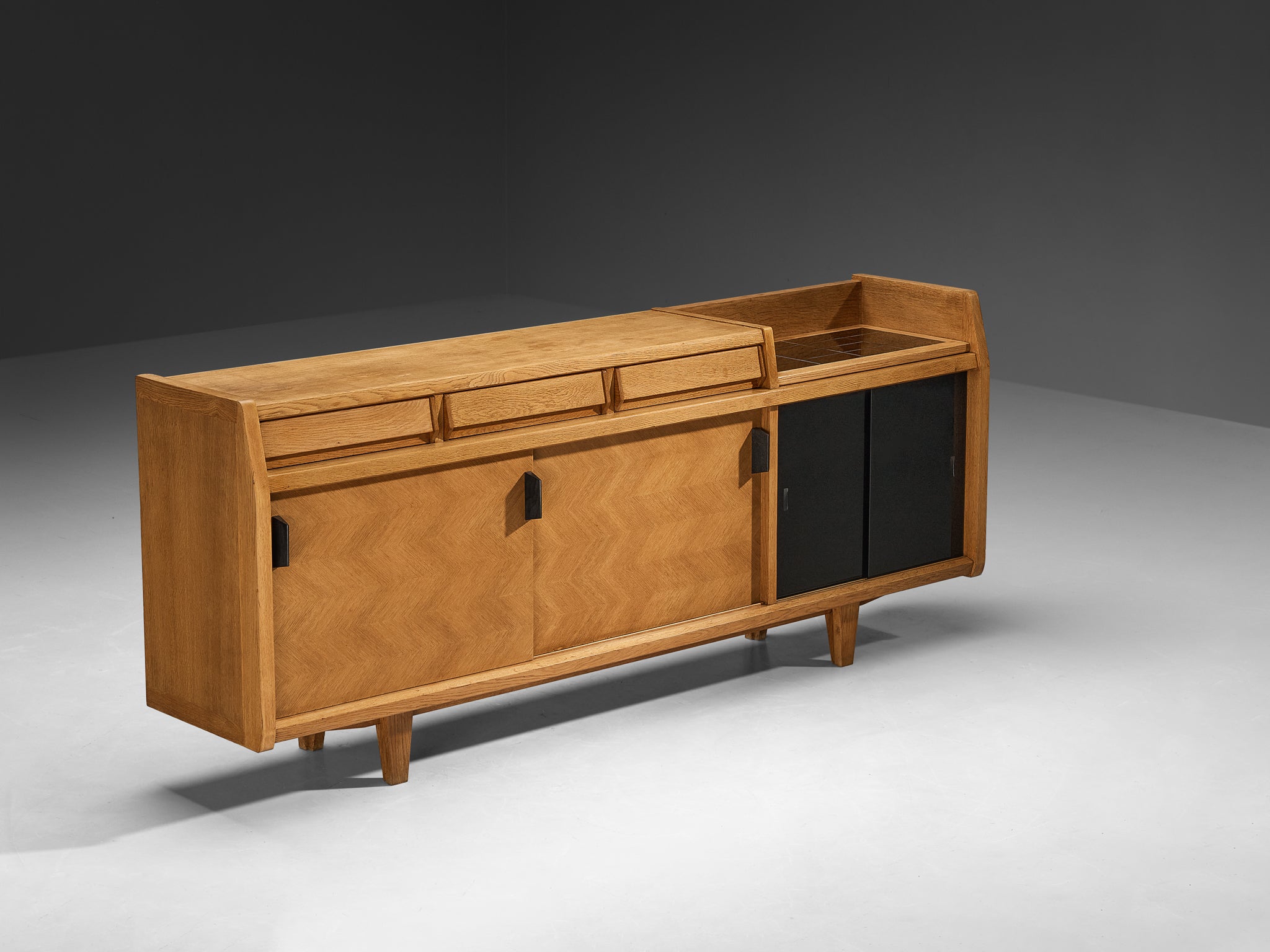Guillerme & Chambron Sideboard with Sliding-Doors in Solid Oak Case pieces and storage cabinets Morentz