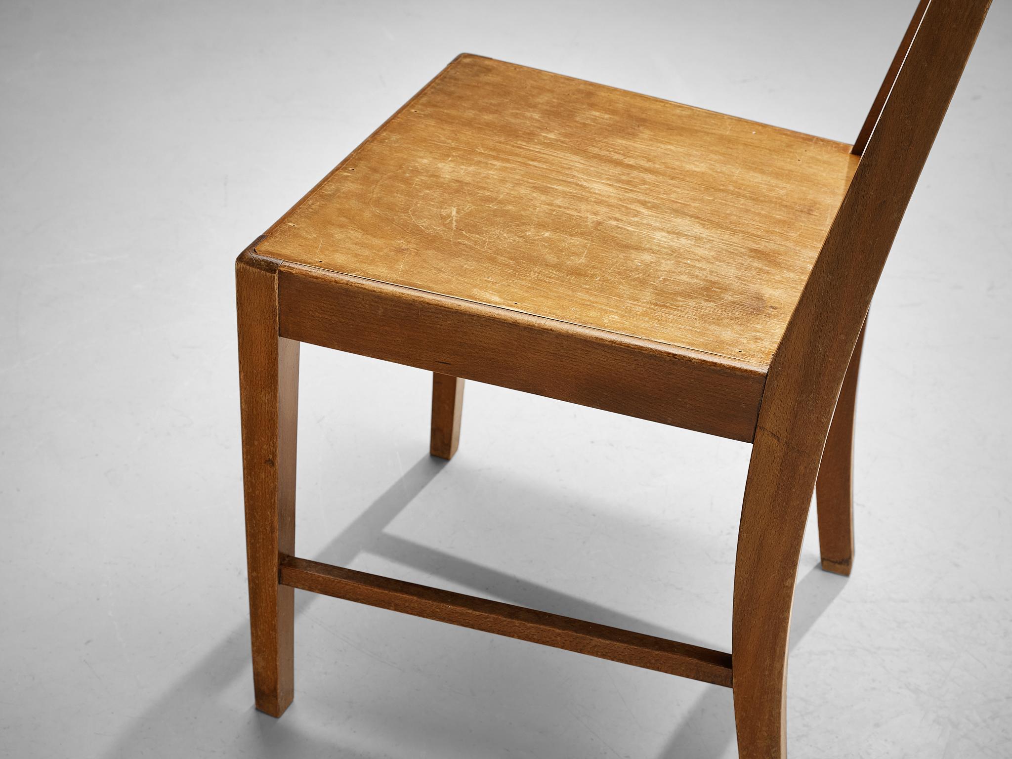 Dutch Dining Chairs in Wood seating Morentz