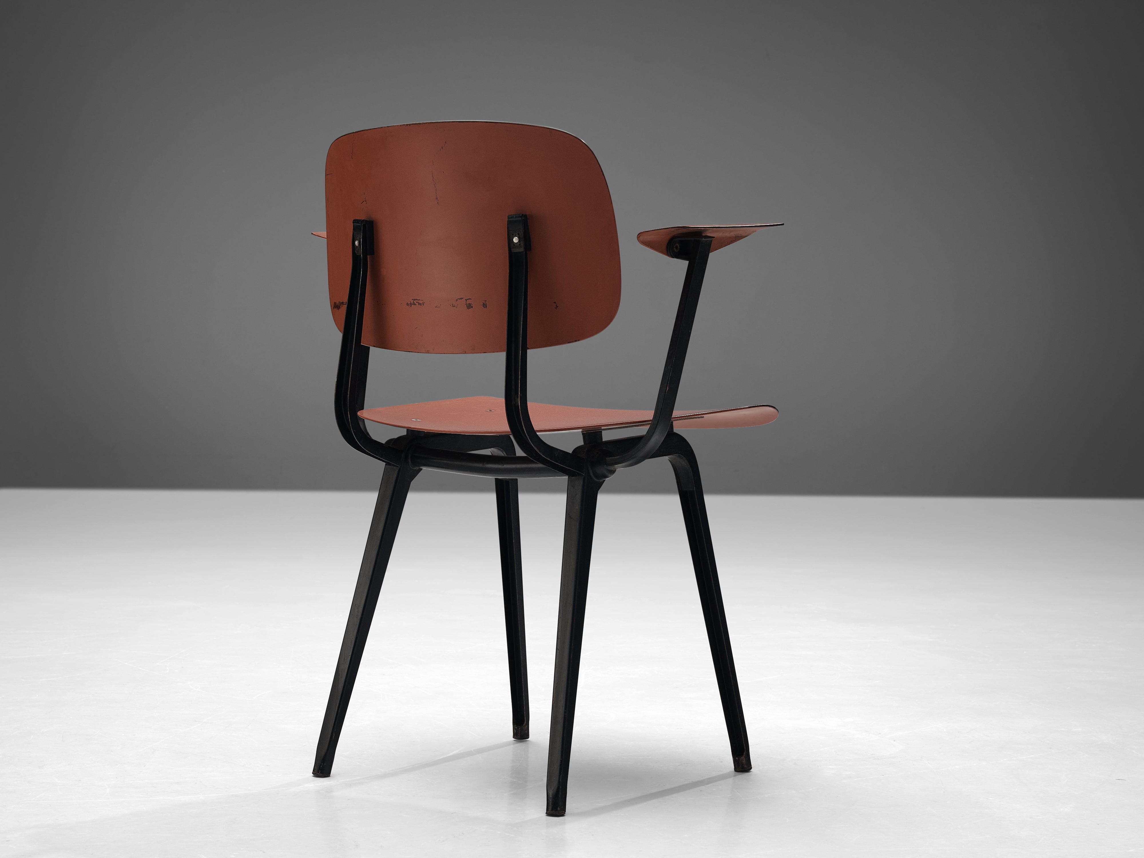 Friso Kramer ‘Revolt’ Chair in Matte Red Lacquered Ciranol and Metal seating Morentz
