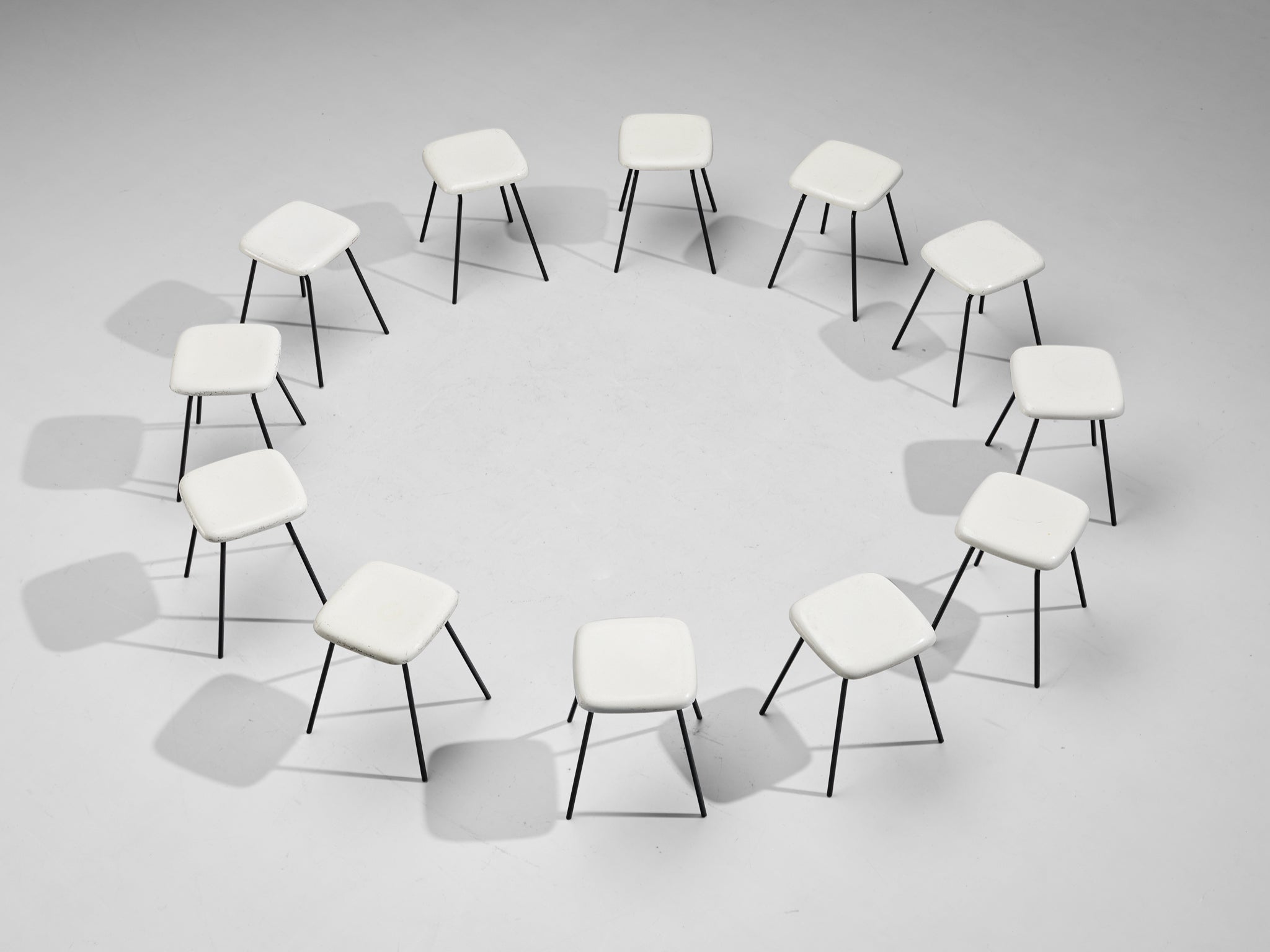 Modern Stools in White Fiberglass and Black Coated Steel seating Morentz
