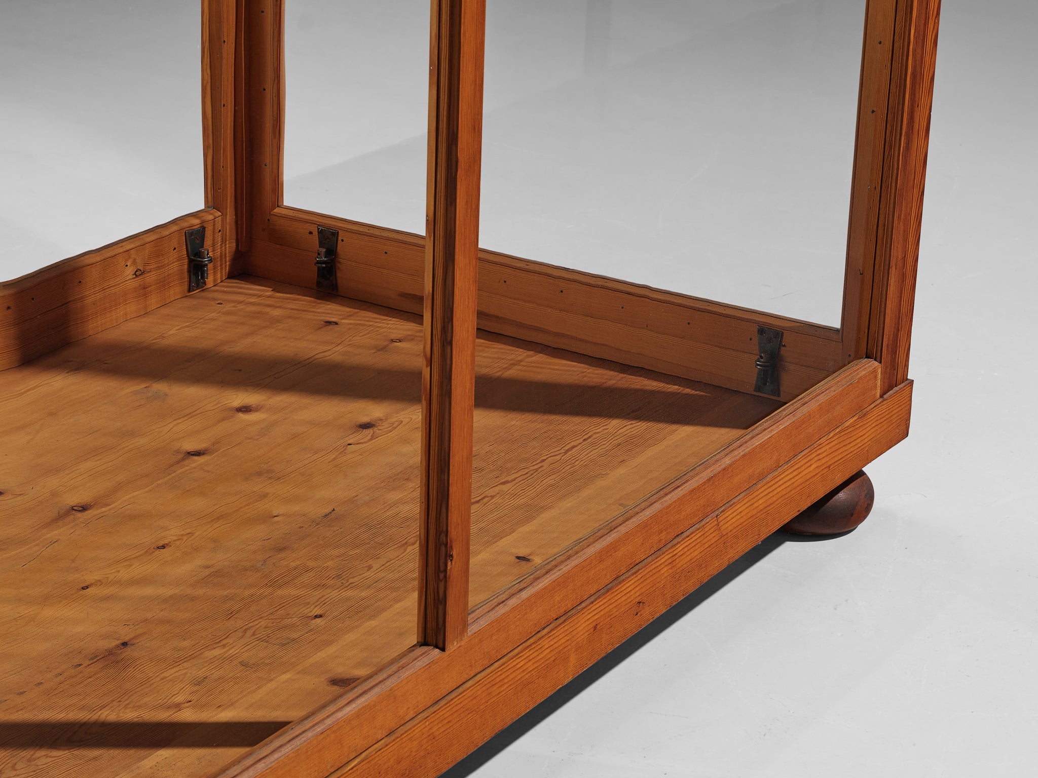 Large Showcase in Pine and Glass case pieces and storage cabinets Morentz