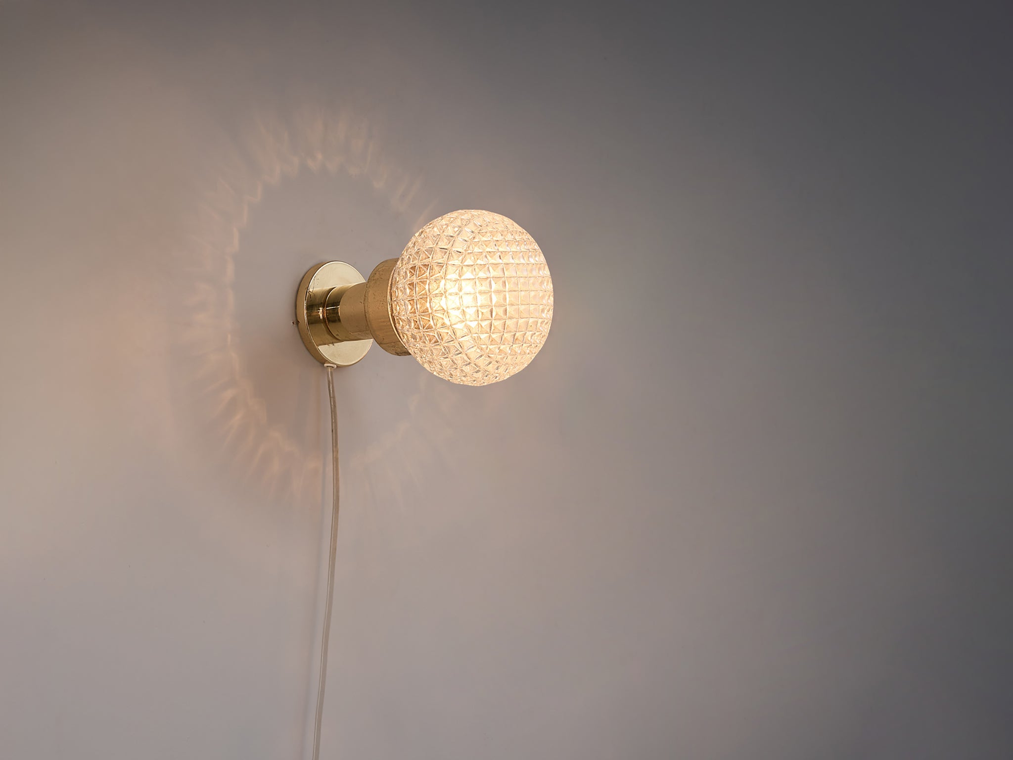 Charming Wall Light in Structured Glass and Brass lighting Morentz