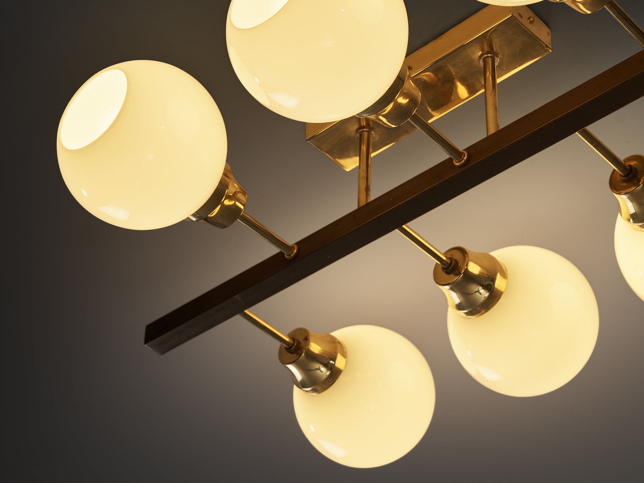 Sputnik Chandelier with in Glass and Brass Lighting Morentz