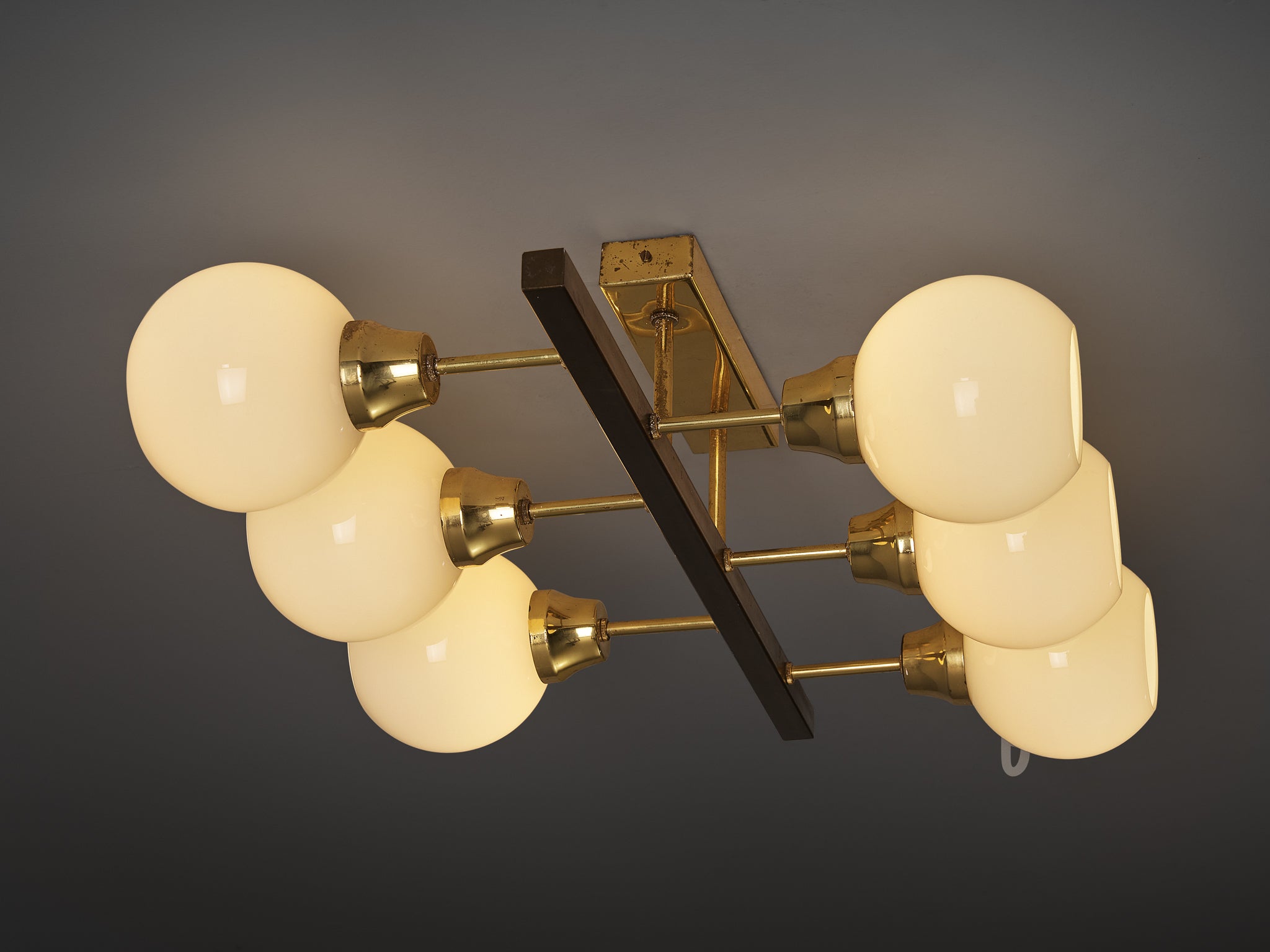 Sputnik Chandelier with in Glass and Brass Lighting Morentz