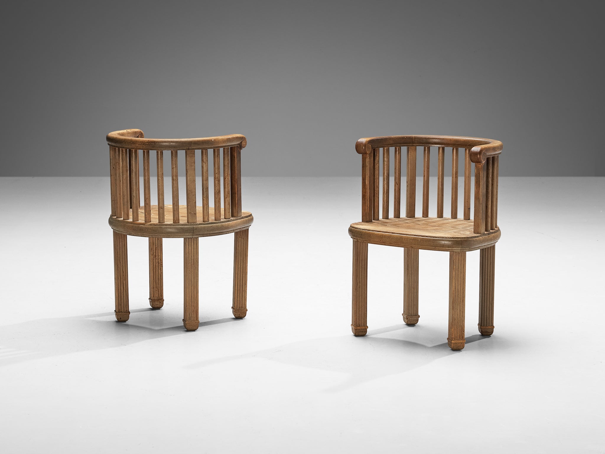 Elegant French Dining Chairs in Pine seating Morentz