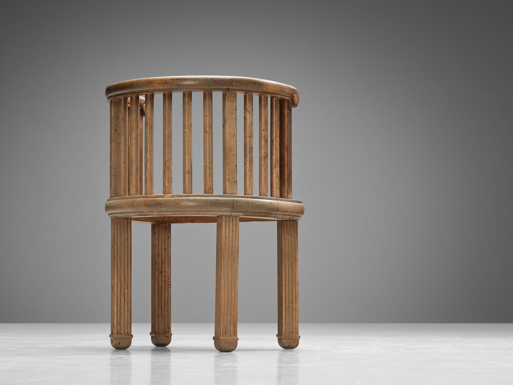 Elegant French Dining Chairs in Pine seating Morentz