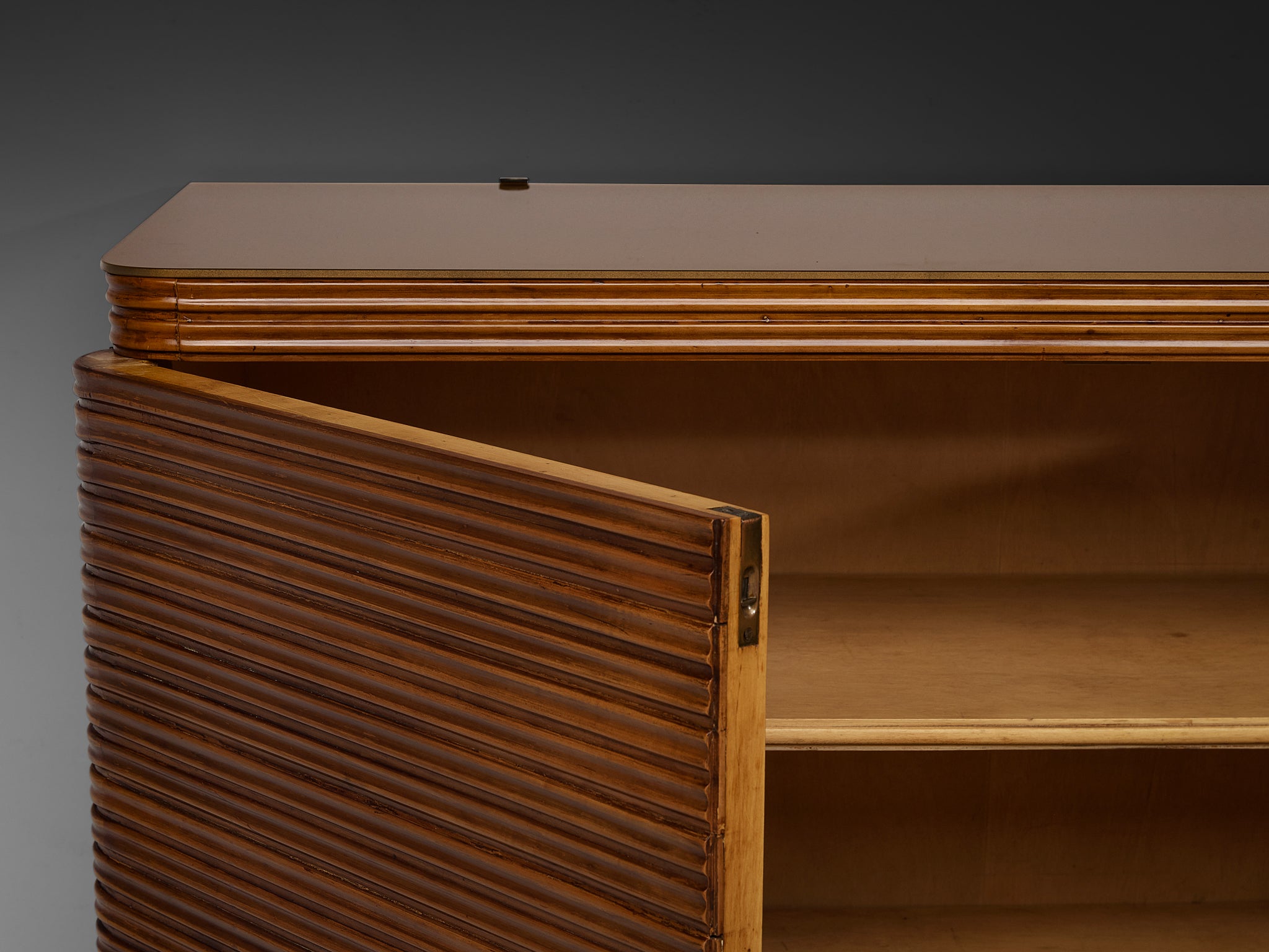 Osvaldo Borsani for Arredamenti Borsani Varedo Highboard in Cherry Case pieces and storage cabinets Morentz
