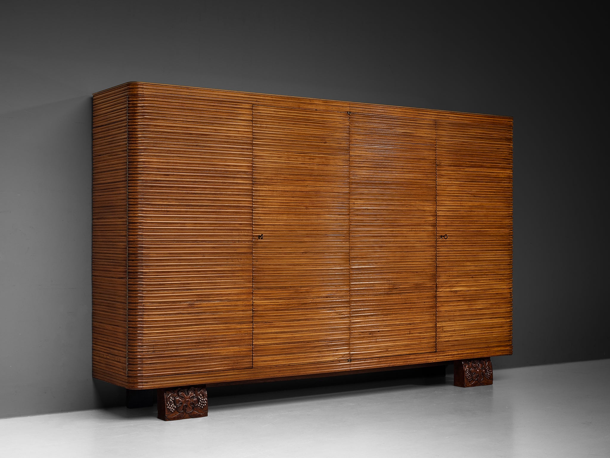 Osvaldo Borsani for Arredamenti Borsani Varedo Highboard in Cherry Case pieces and storage cabinets Morentz