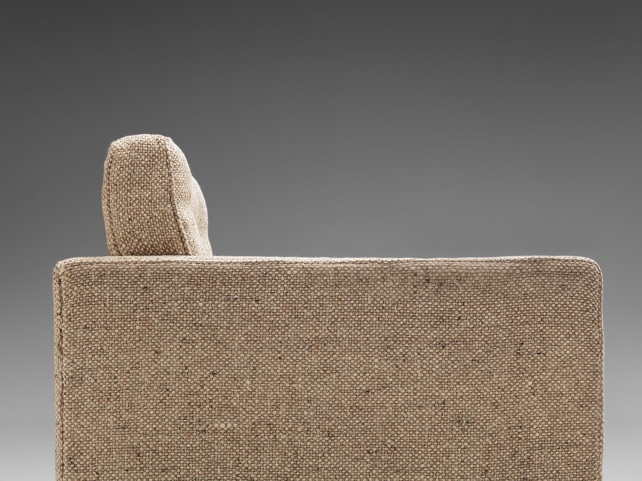 Artifort Lounge Chairs in Metal and Beige Wool Seating Morentz
