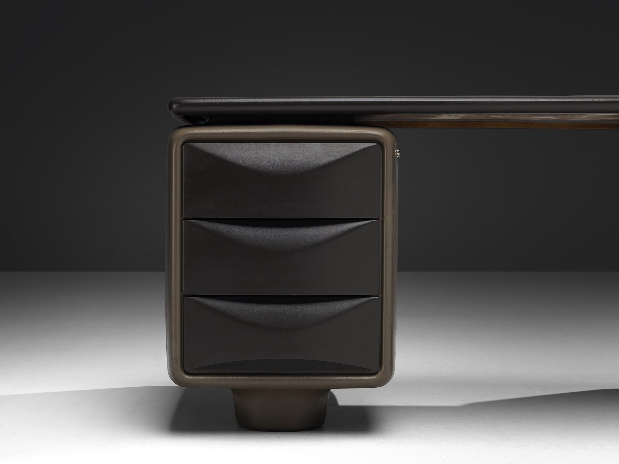 Original ‘Igl’ Ernest Hofmann for Werndl Free-Standing Desk 'Igl-Jet' in Polyurethane Tables Morentz