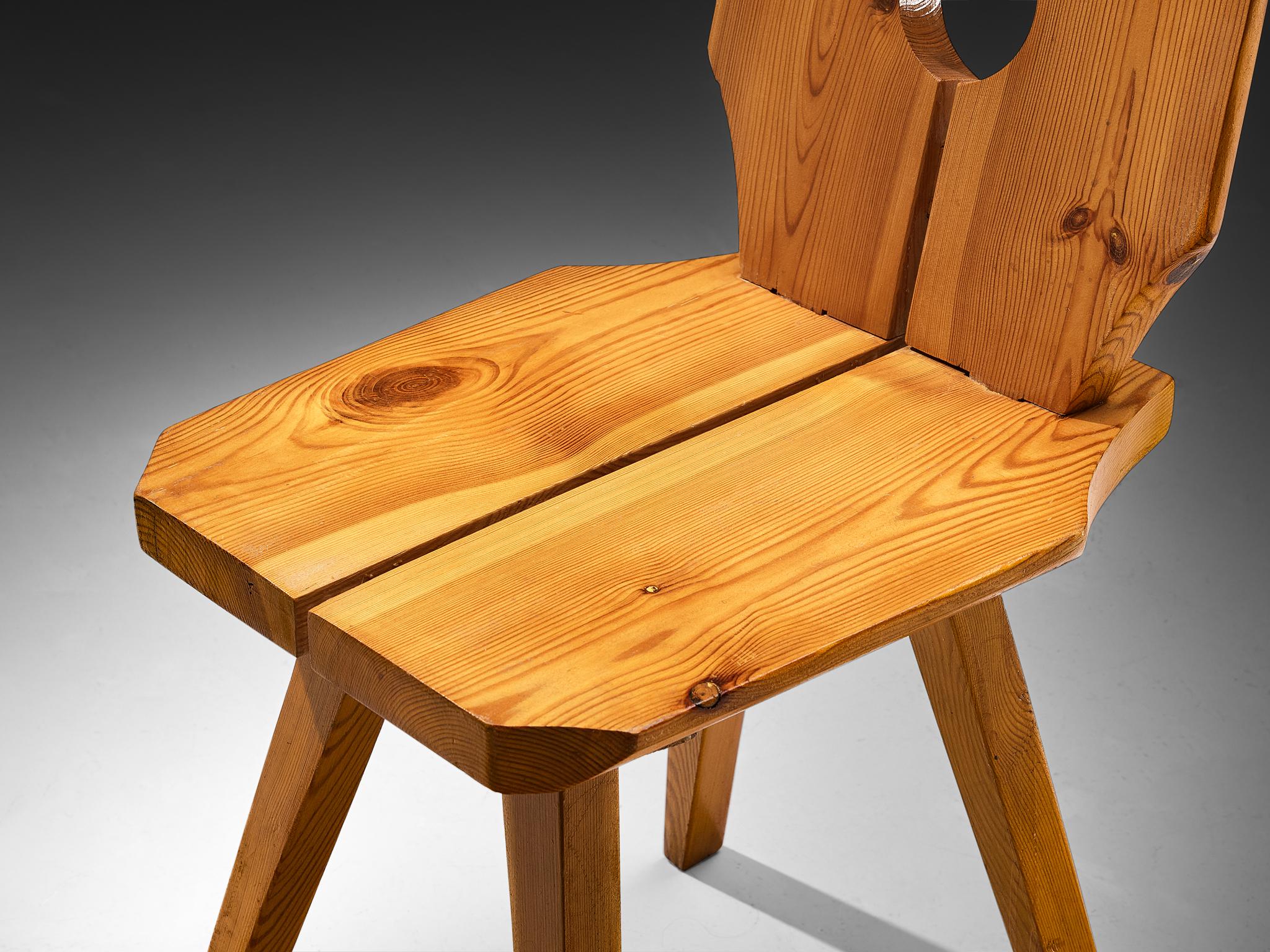 Sculpted Dining Chair in Solid Pine seating Morentz
