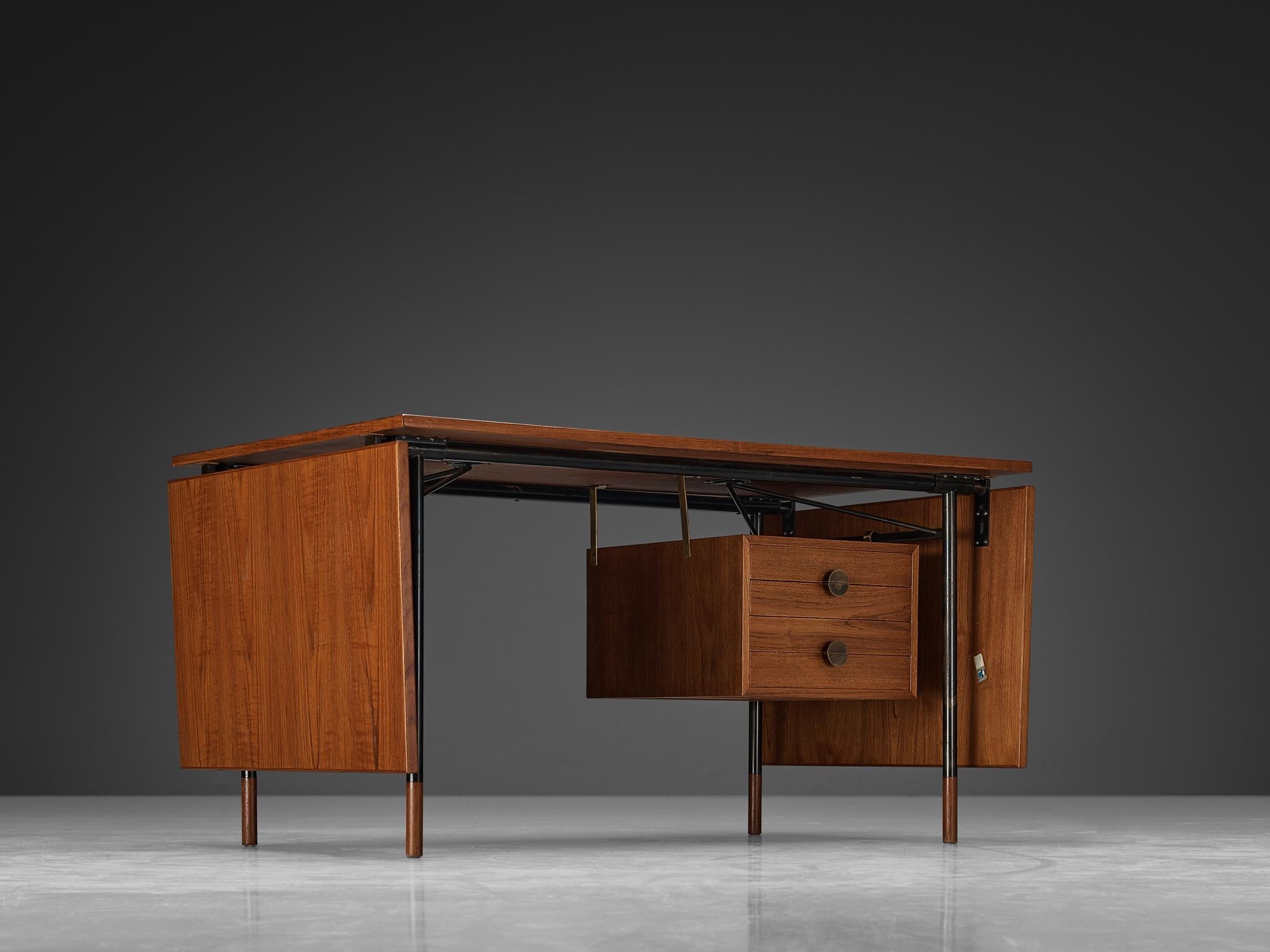 Finn Juhl Rare Desk for Bovirke in Teak tables Morentz