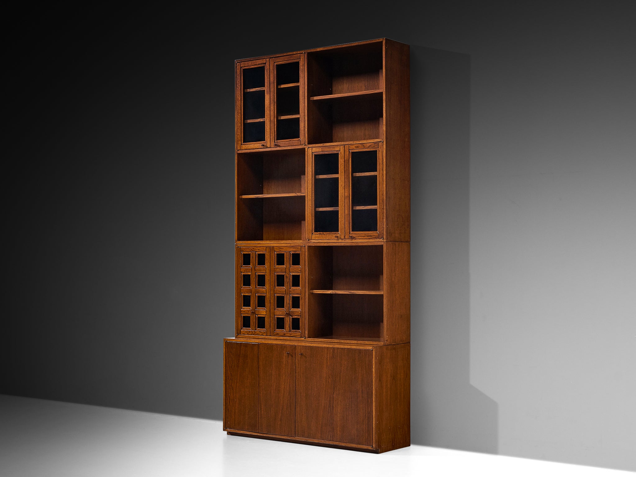 Giuseppe Rivadossi Bookcase in Oak Case pieces and storage cabinets Morentz