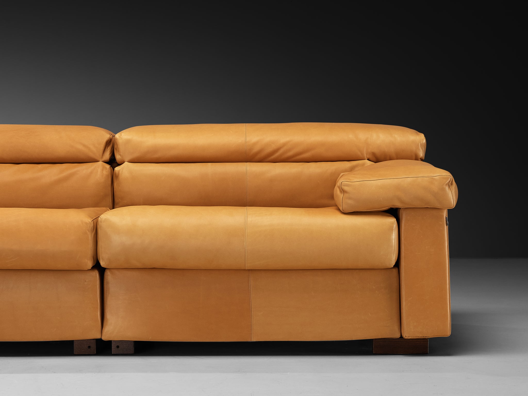 Afra & Tobia Scarpa for B&B Italia Sectional 'Erasmo' Sofa in Cognac Camel Leather Seating Morentz