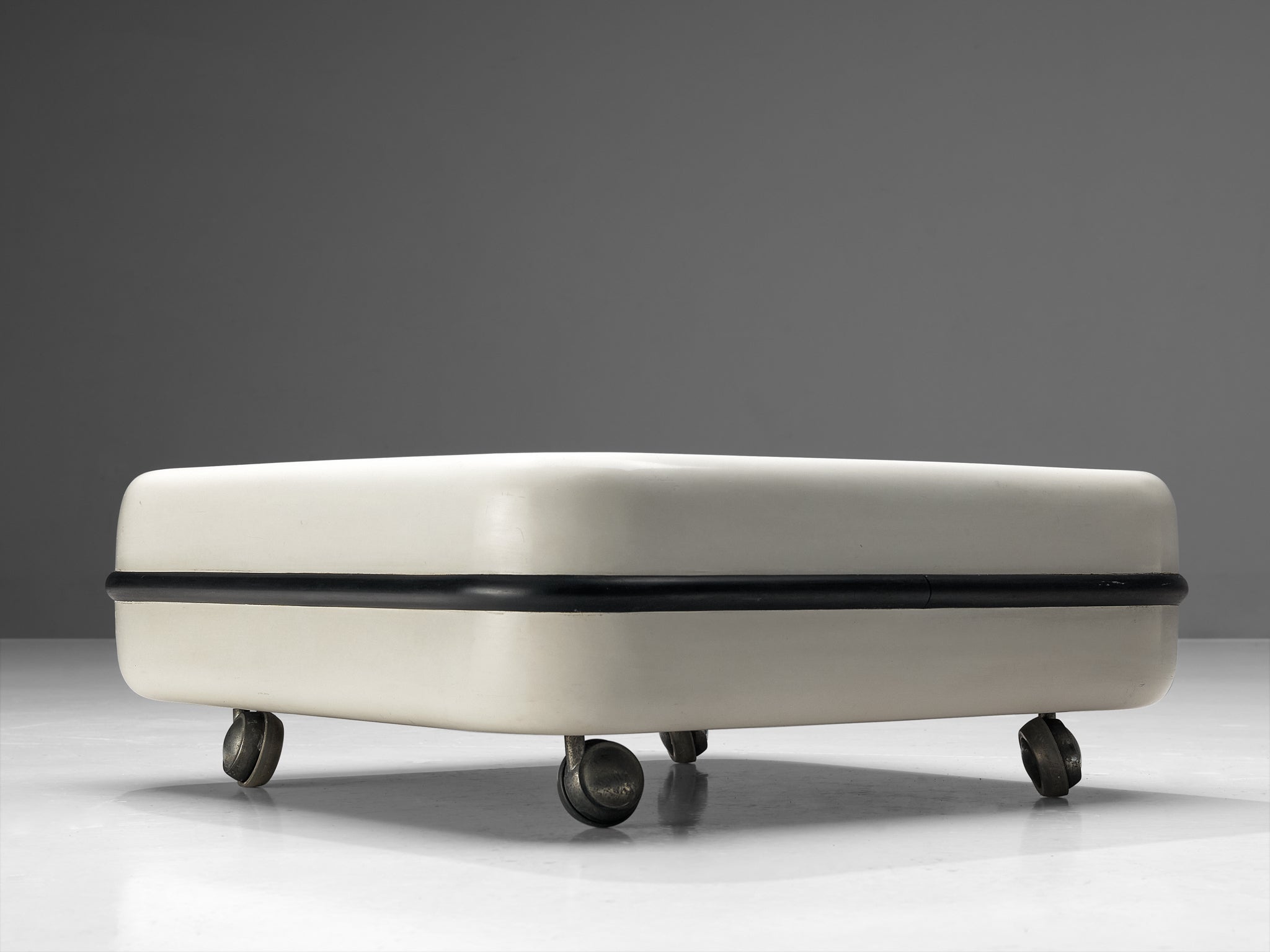 Marc Held for Prisunic Side Table in Fiberglass tables Morentz