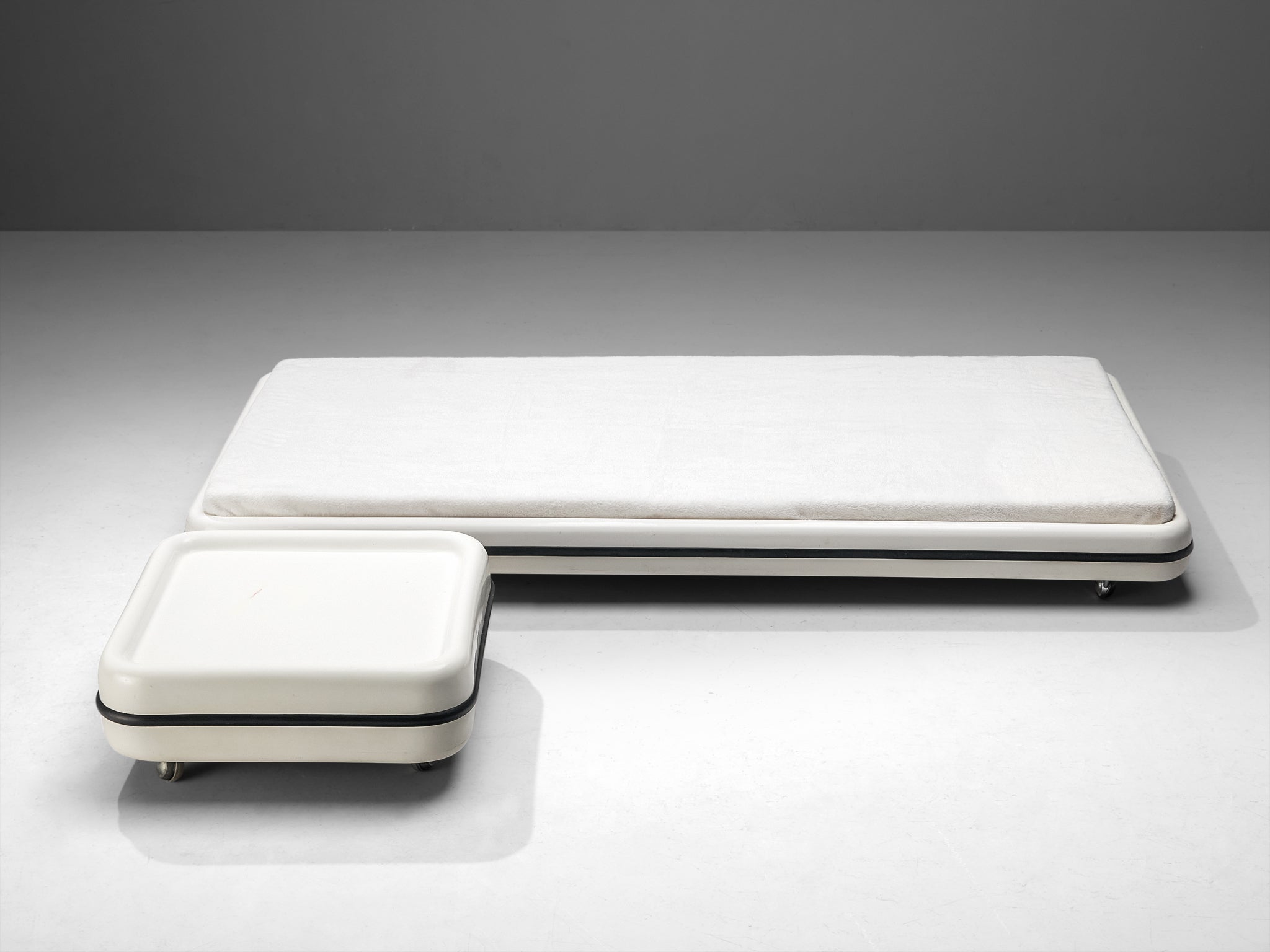 Marc Held for Prisunic Side Table in Fiberglass tables Morentz