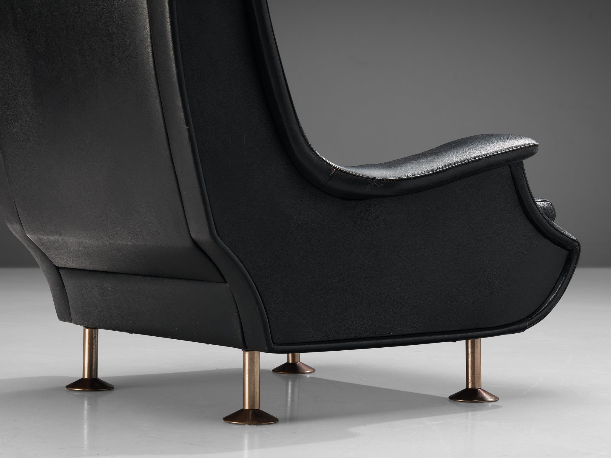 Marco Zanuso for Arflex Pair of Lounge Chairs in Black Leather seating Morentz