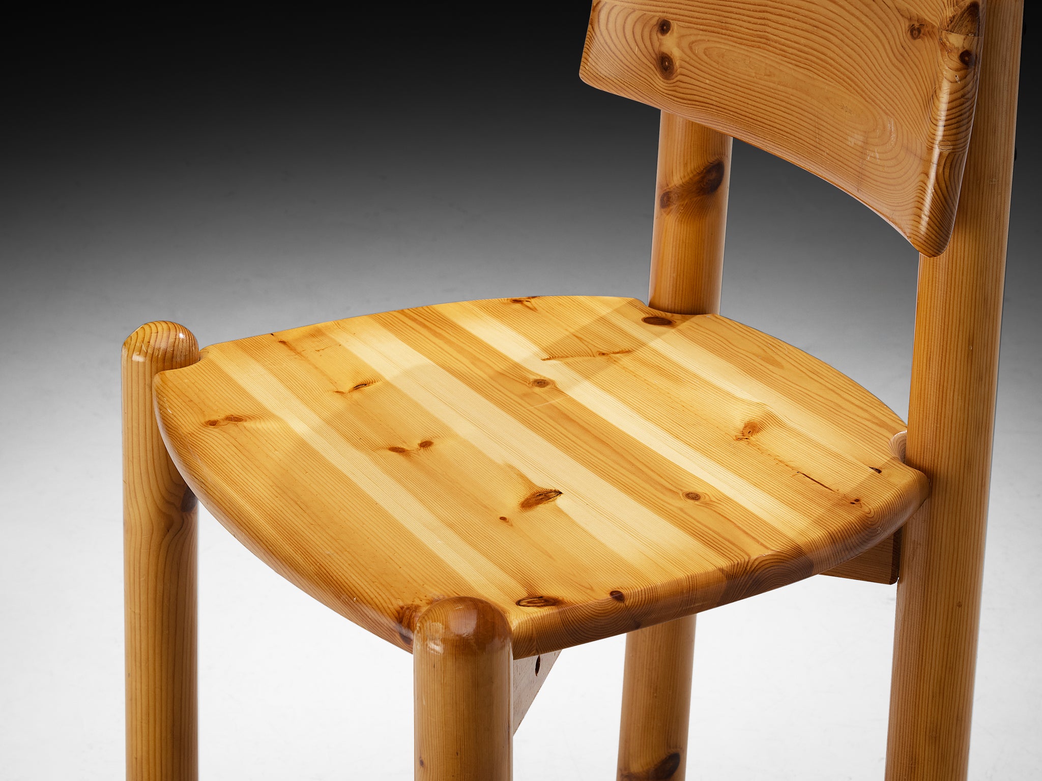 Danish Set of Six Chairs in Solid Pine Seating Morentz