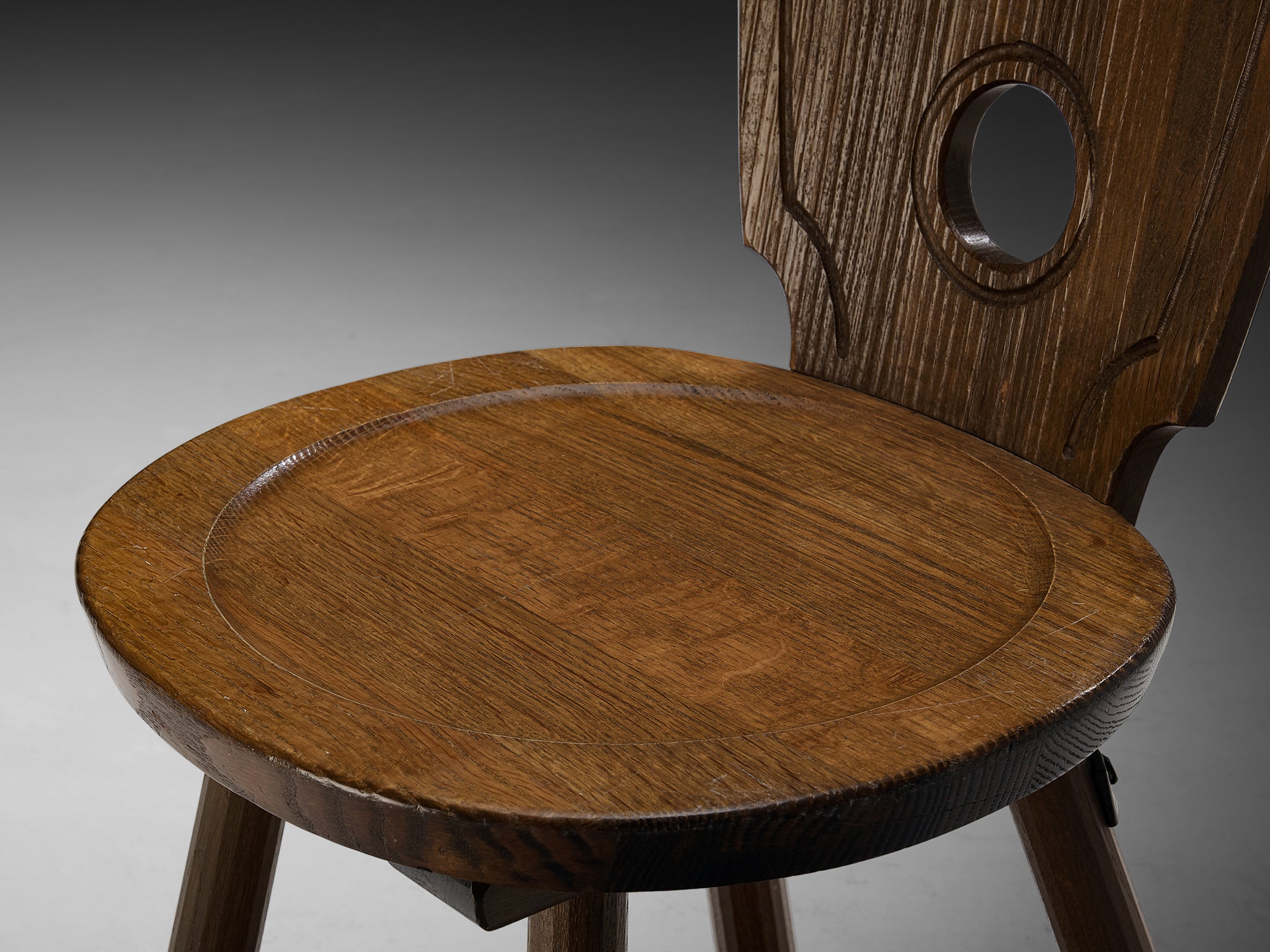 Rustic French Dining Chair in Solid Oak Seating Morentz