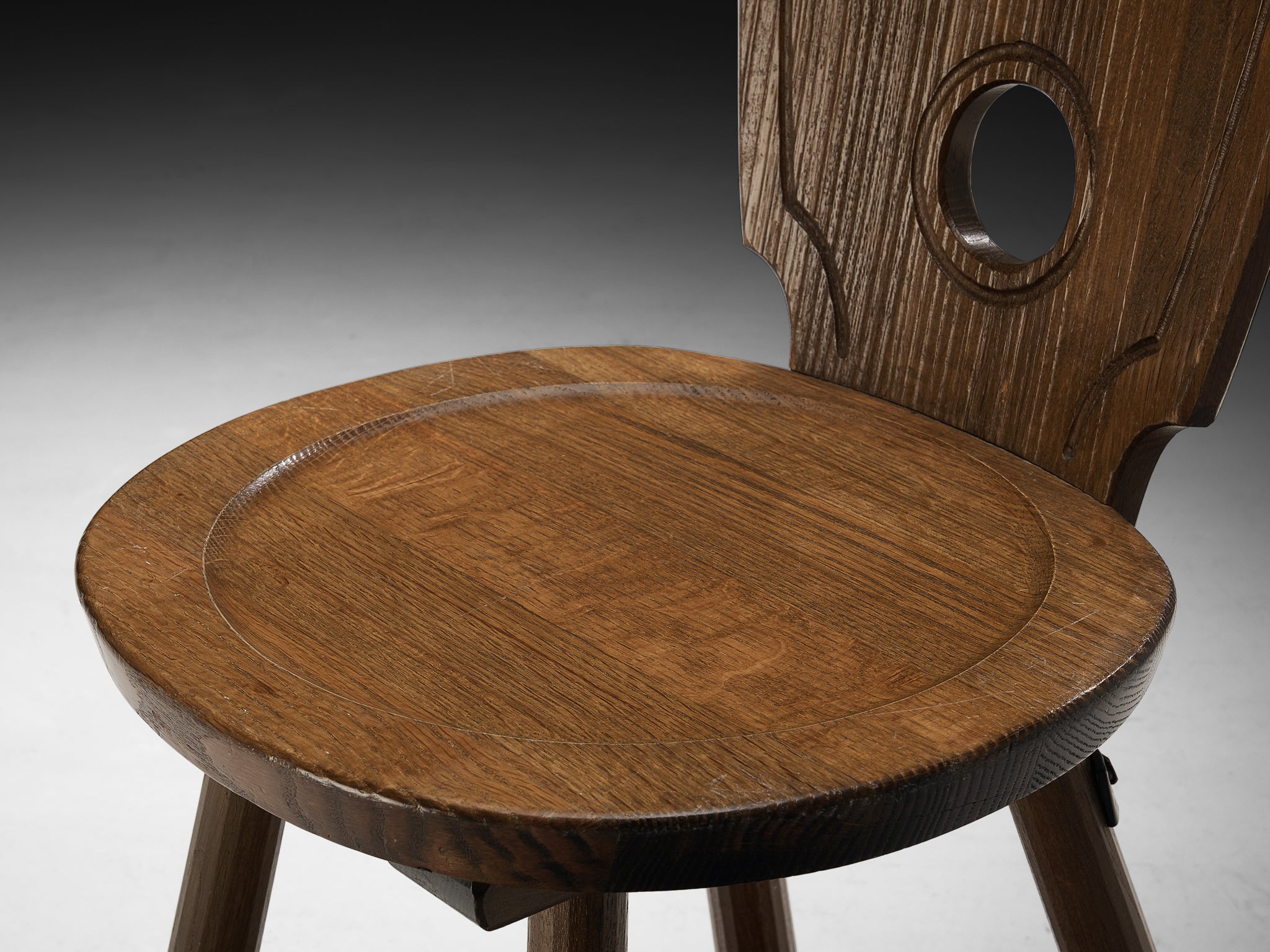 Rustic French Dining Chair in Solid Oak and Iron Seating Morentz