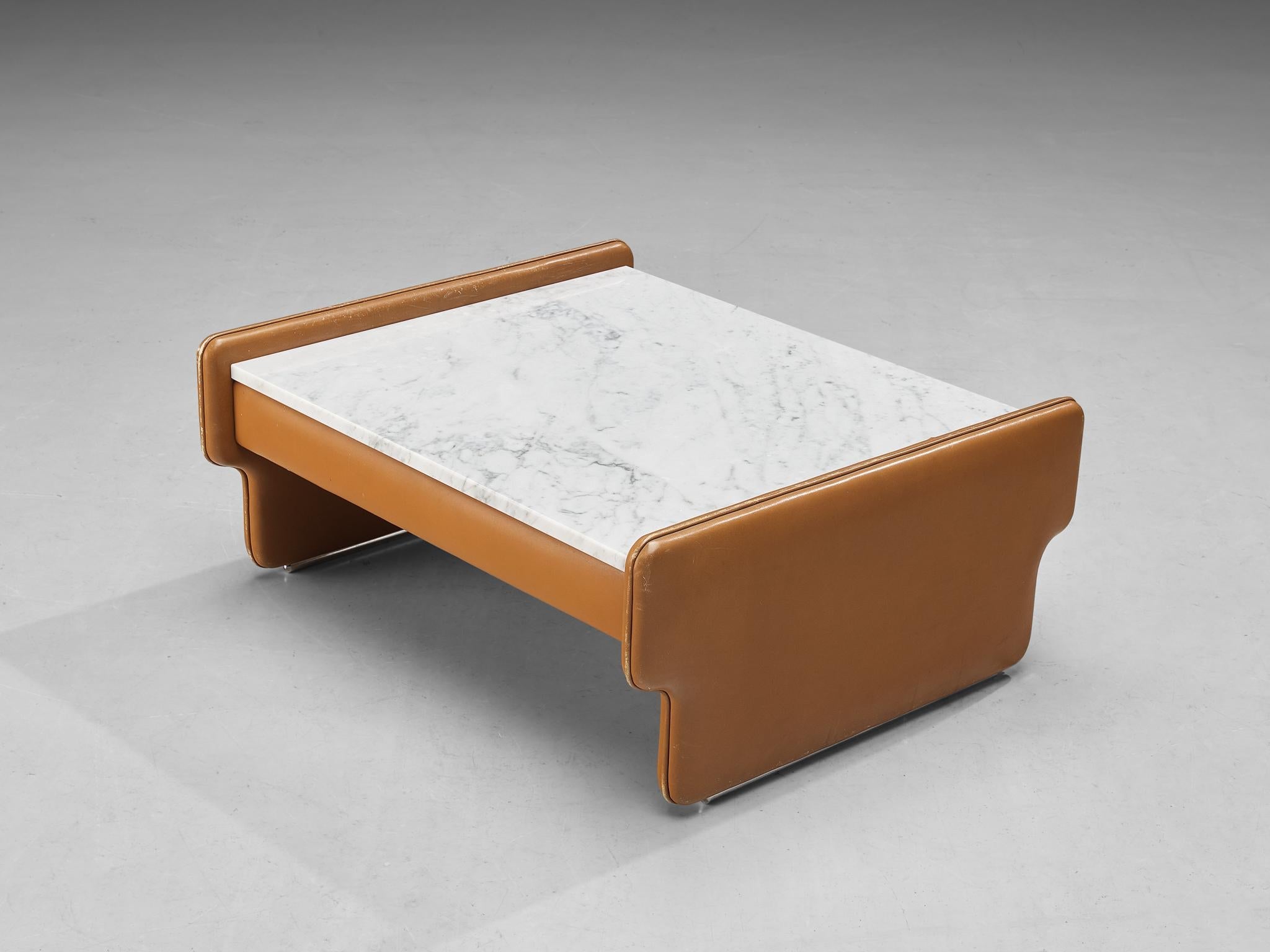 Italian Coffee Table in Cognac Leather and Carrara Marble tables Morentz