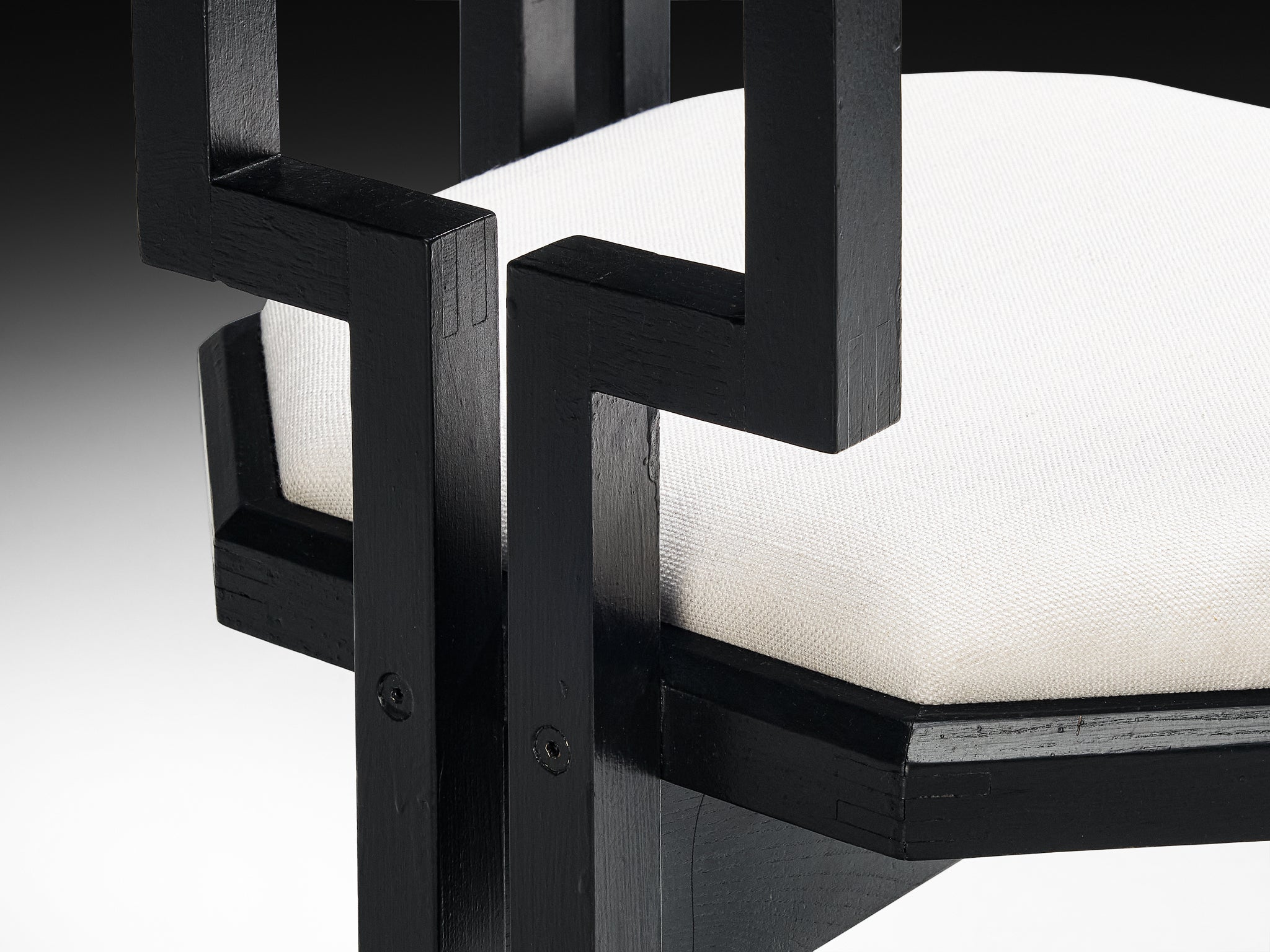 Italian Set of Eight Dining Chairs in Oak and White Upholstery