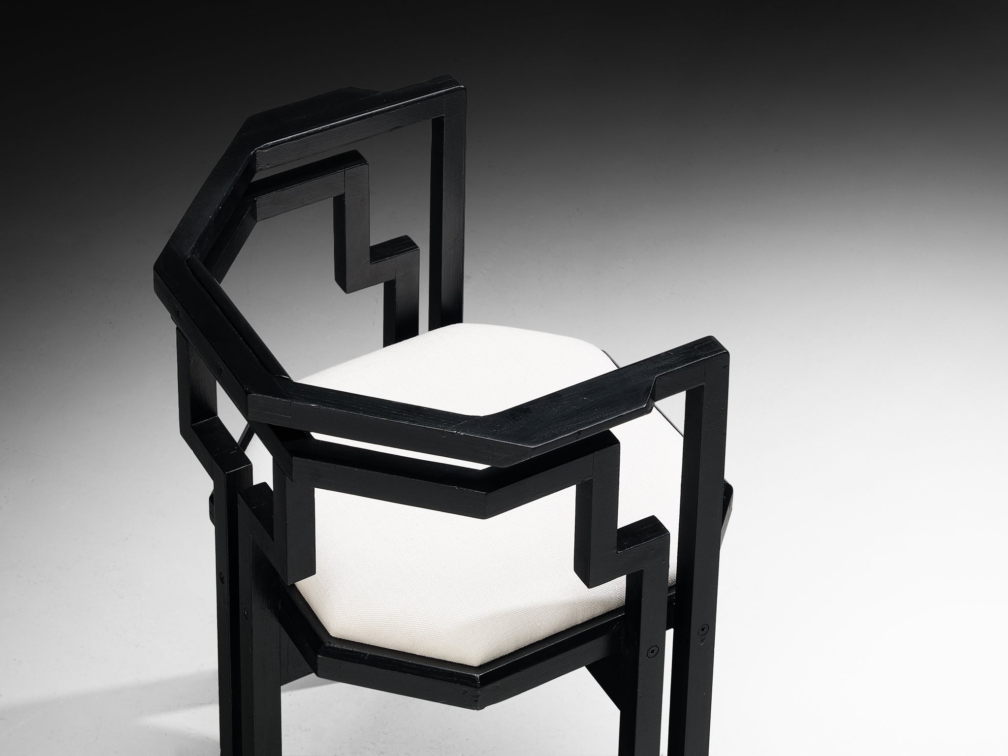 Italian Set of Eight Dining Chairs in Oak and White Upholstery