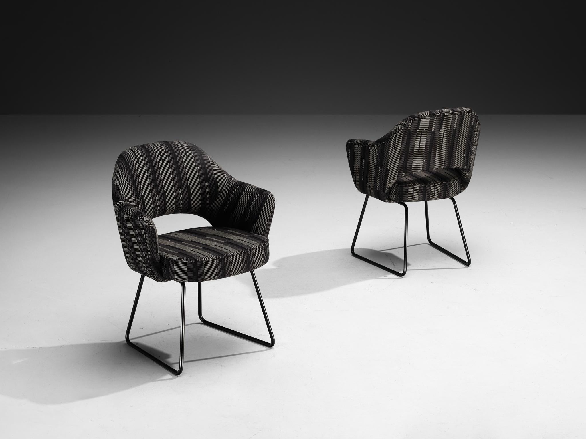 Eero Saarinen for Knoll Pair of ‘Conference’ Armchairs of UNESCO Paris seating Morentz