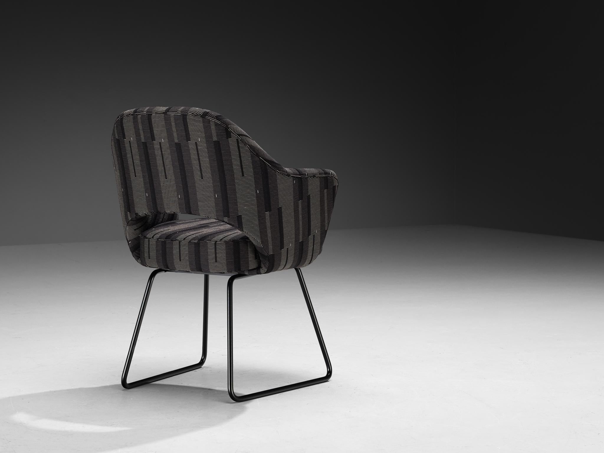 Eero Saarinen for Knoll Pair of ‘Conference’ Armchairs of UNESCO Paris seating Morentz