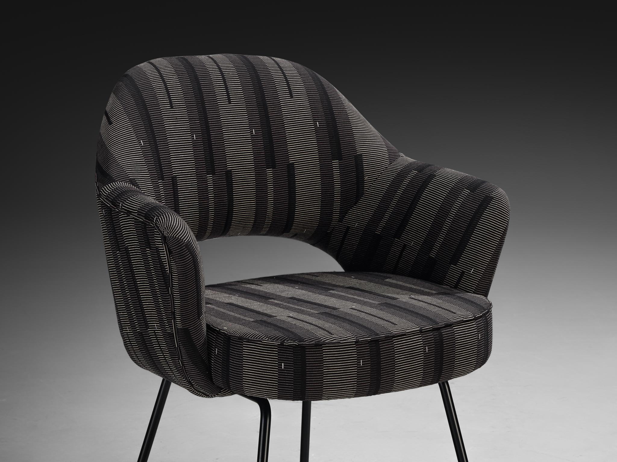 Eero Saarinen for Knoll Pair of ‘Conference’ Armchairs of UNESCO Paris seating Morentz