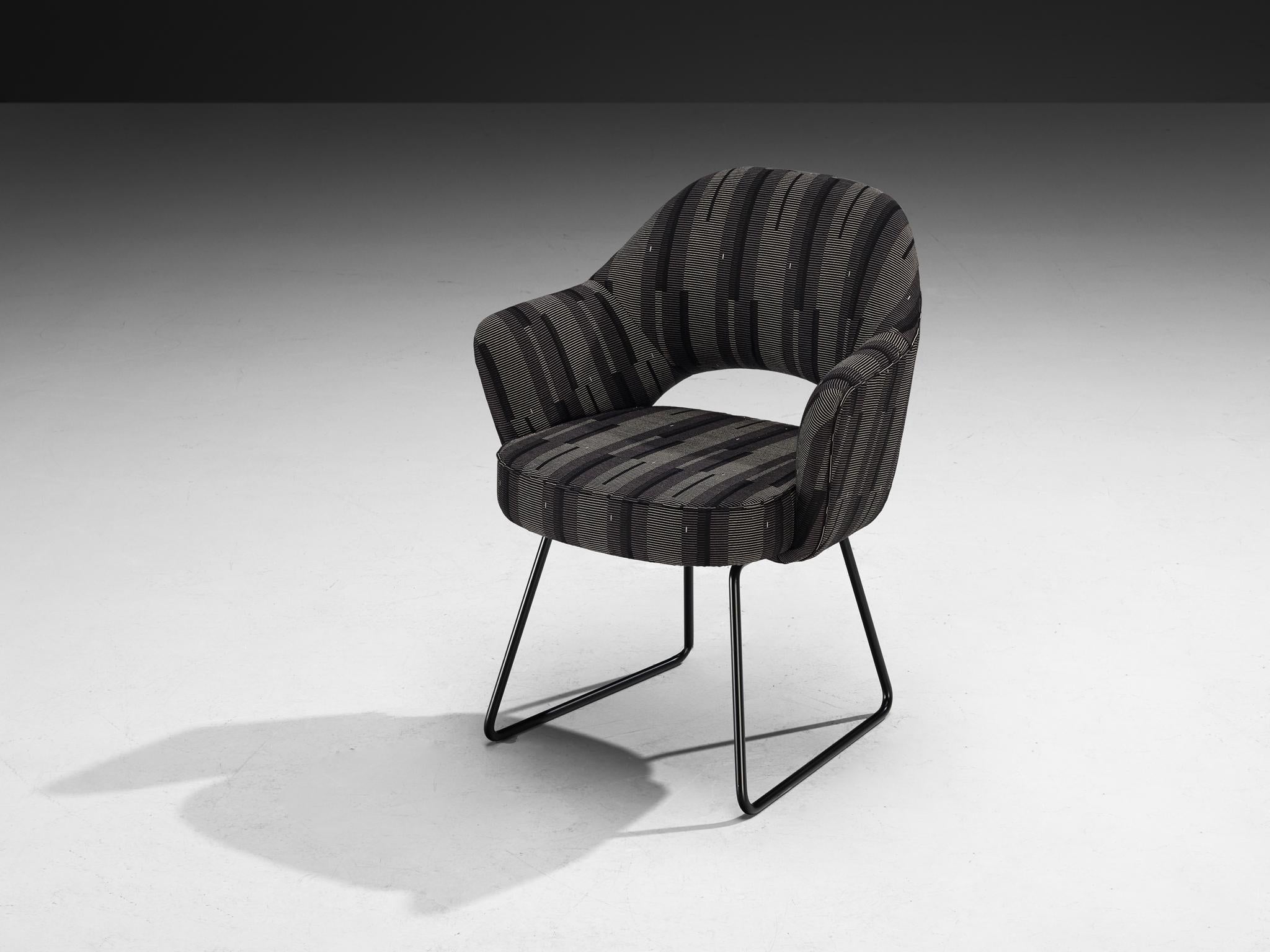 Eero Saarinen for Knoll Pair of ‘Conference’ Armchairs of UNESCO Paris seating Morentz